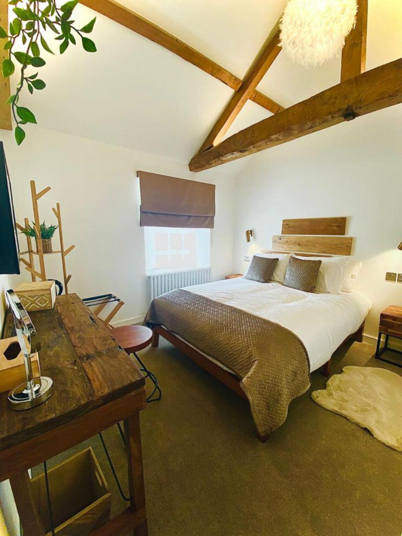 Standard Double Room - Photo 1
