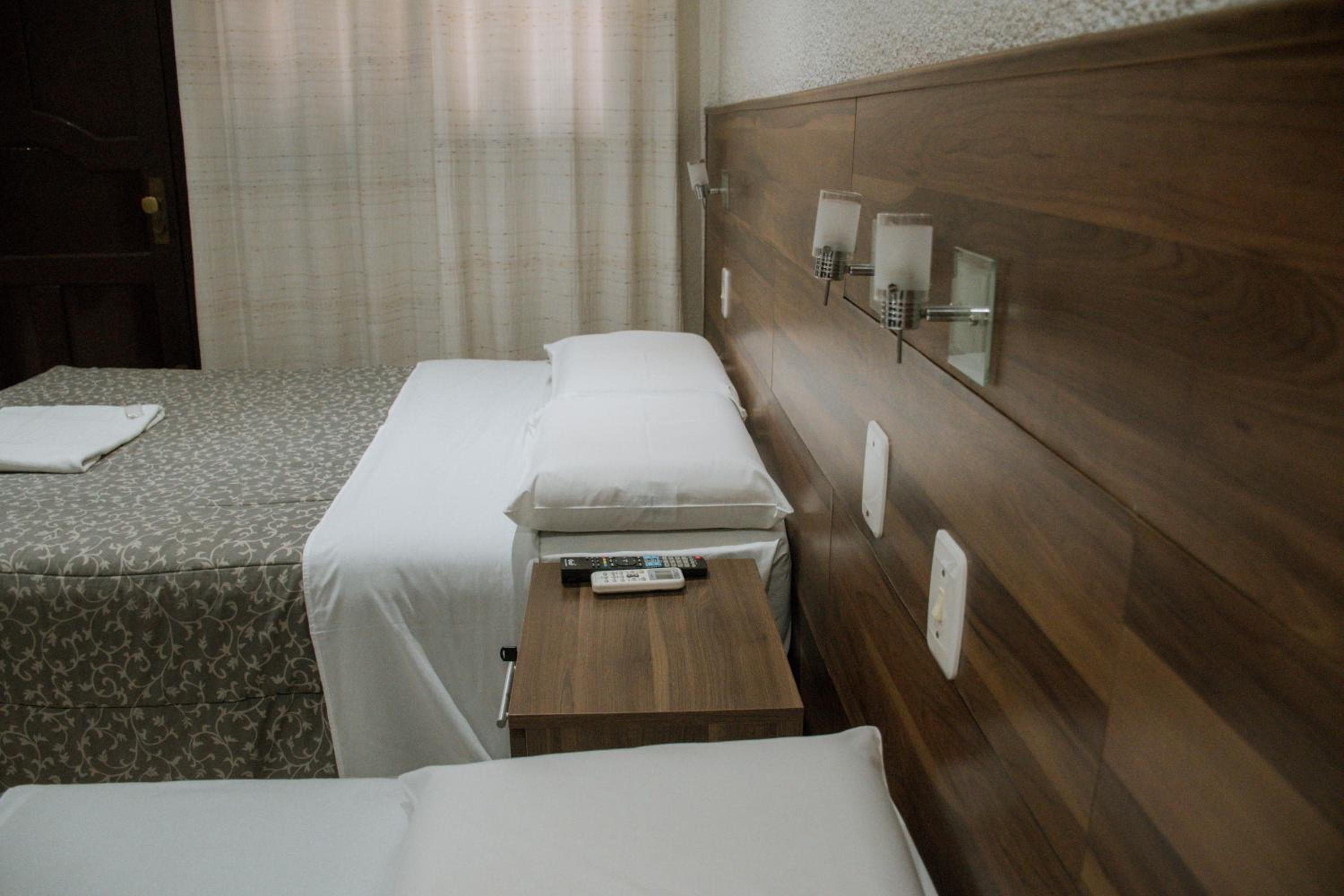 Luxury Quadruple Room photo 2