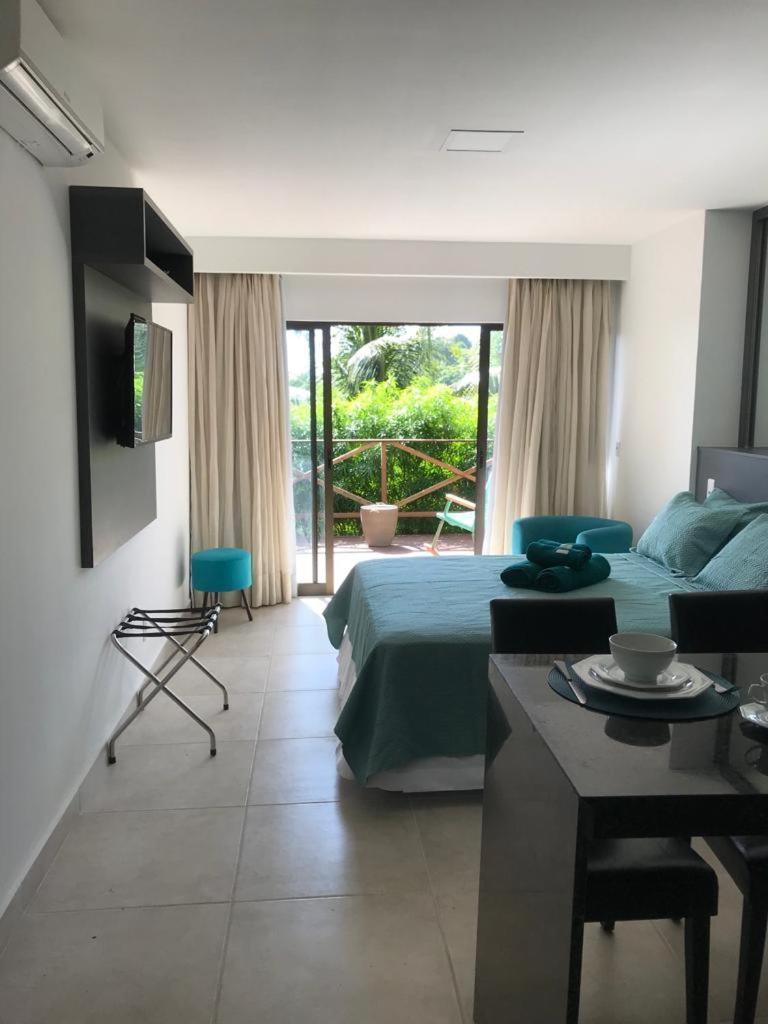Apartamento Executivo com Varanda