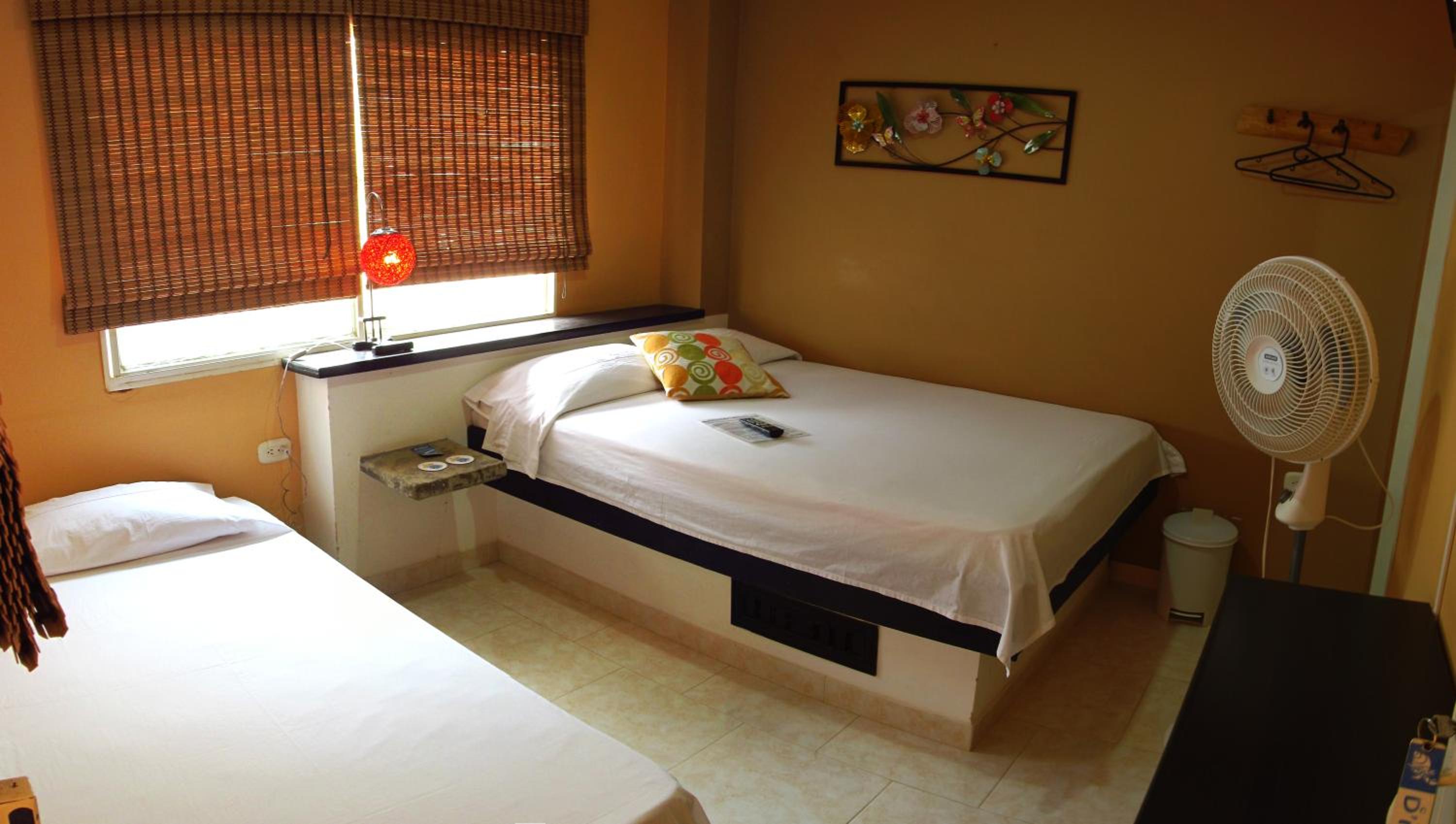 Small Double or Twin Room photo 1