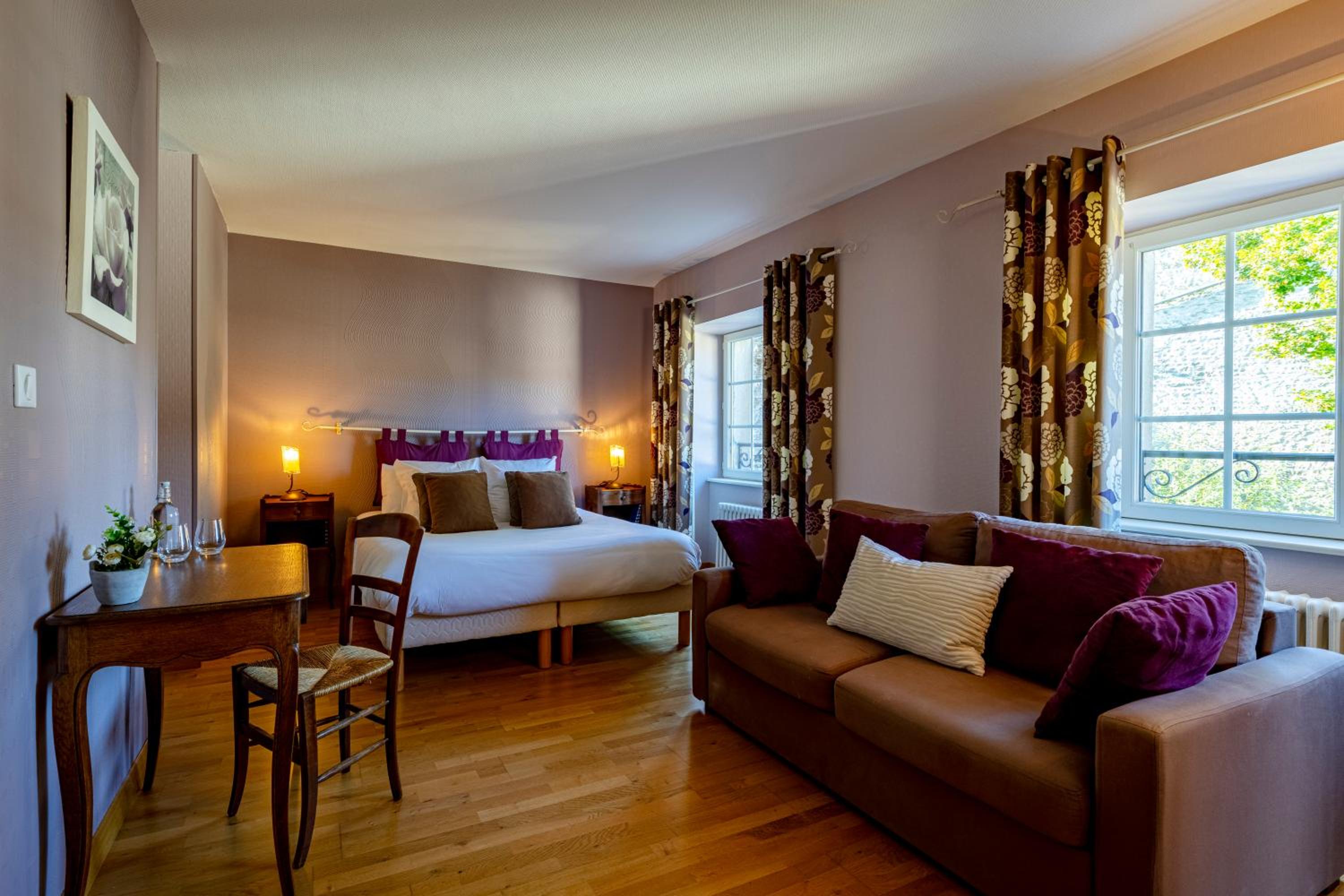 Suite - Photo 5