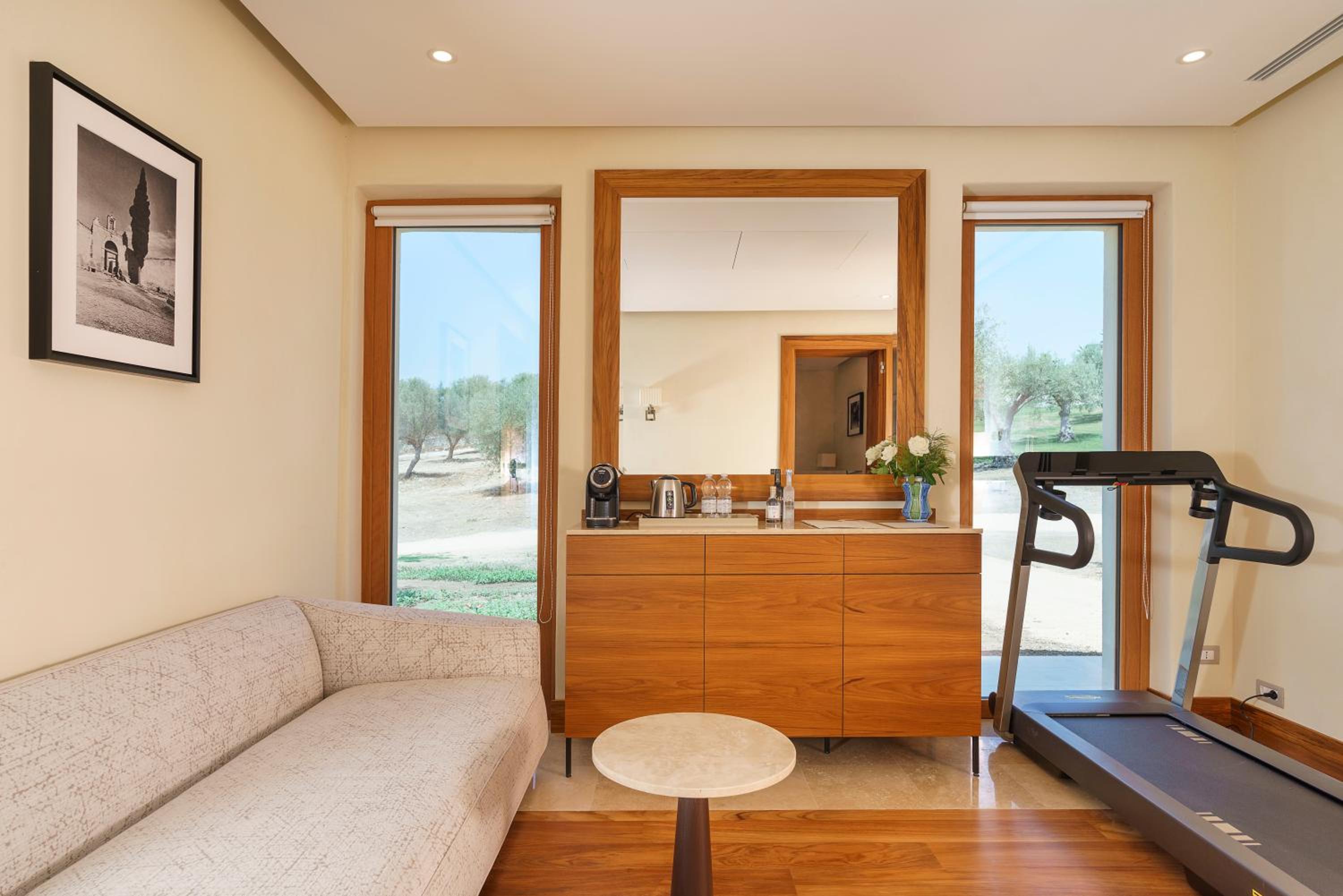 Villa with Private Pool - Photo 1