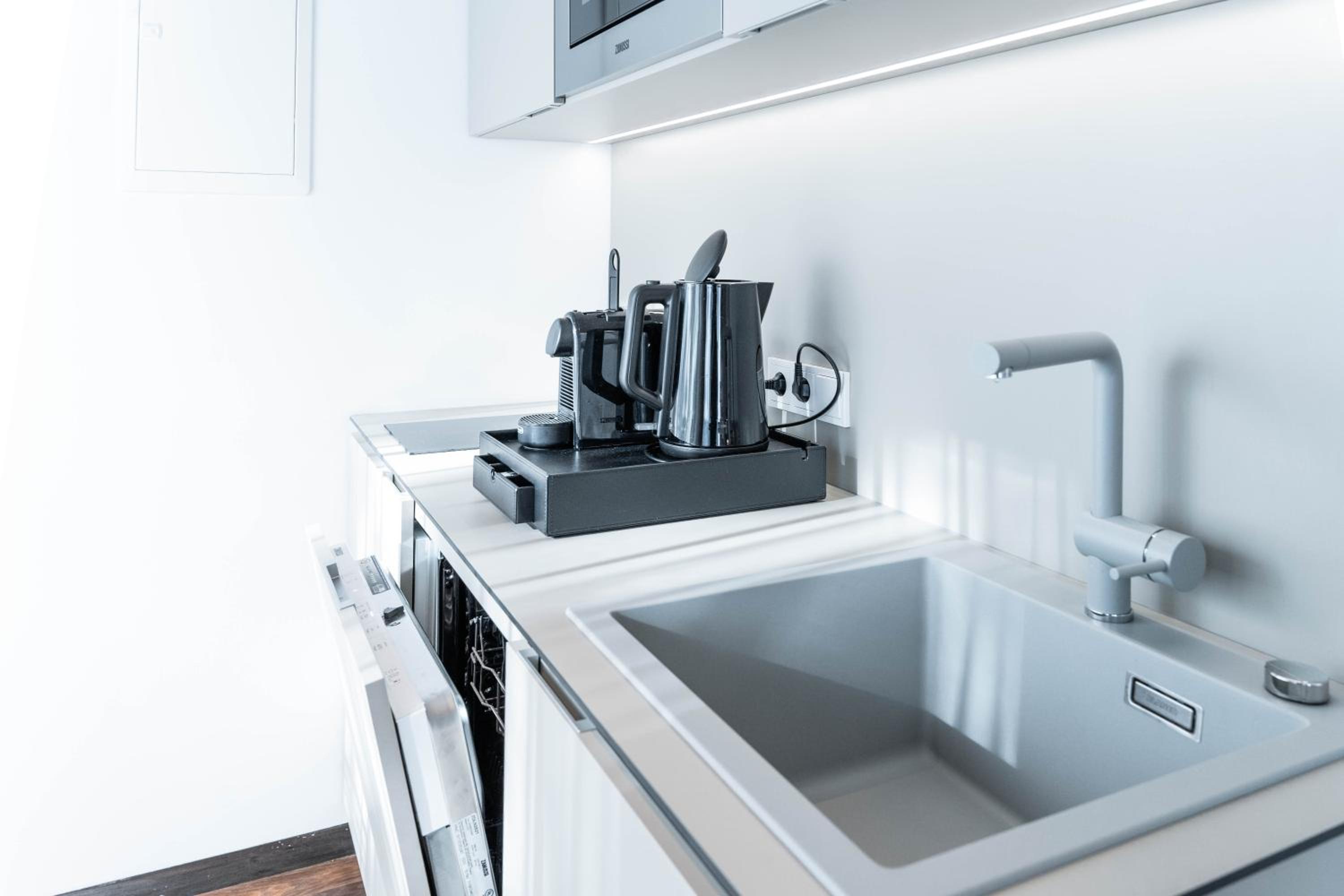 Medium Apartment Deluxe photo 2