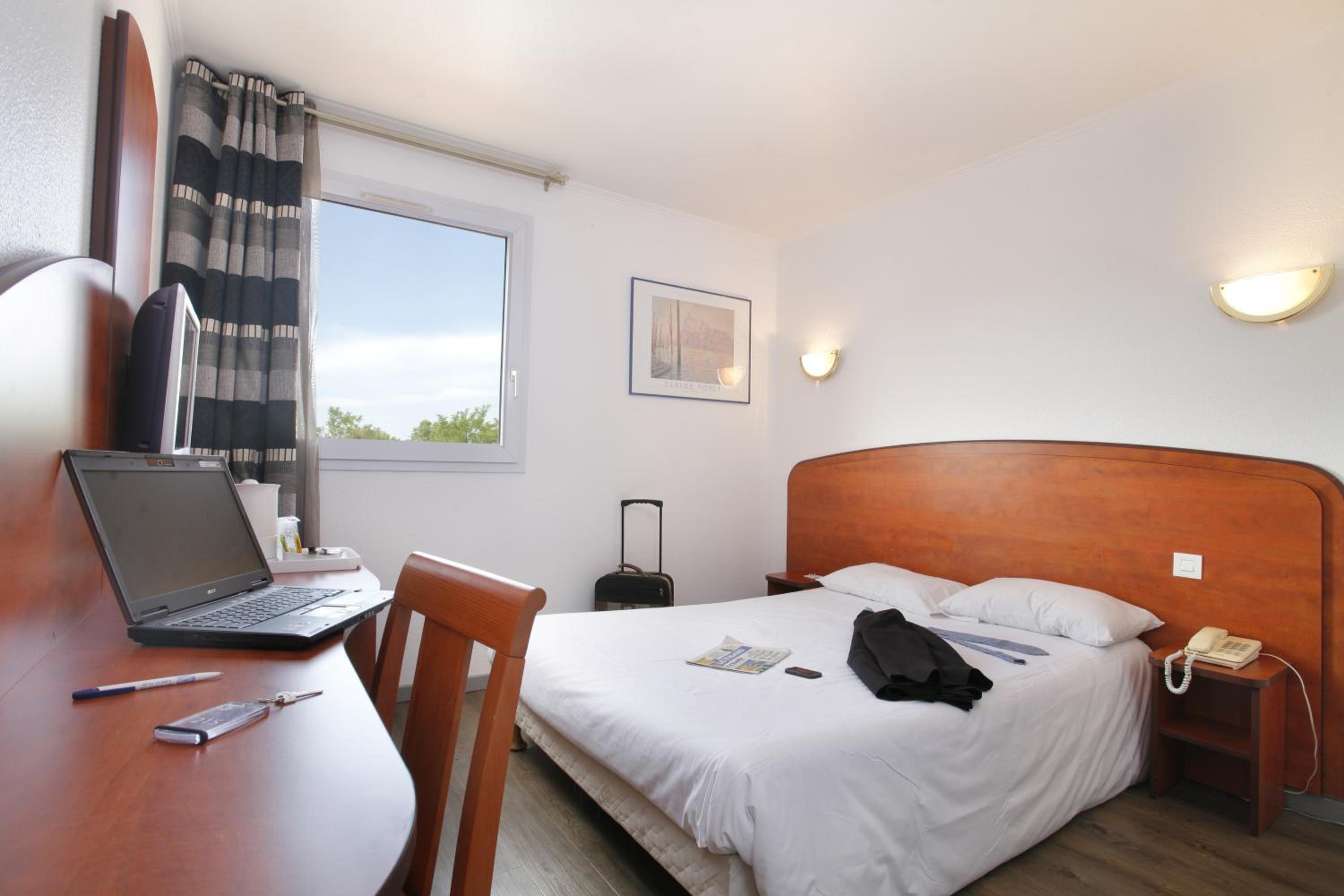 Double Room - Photo 3