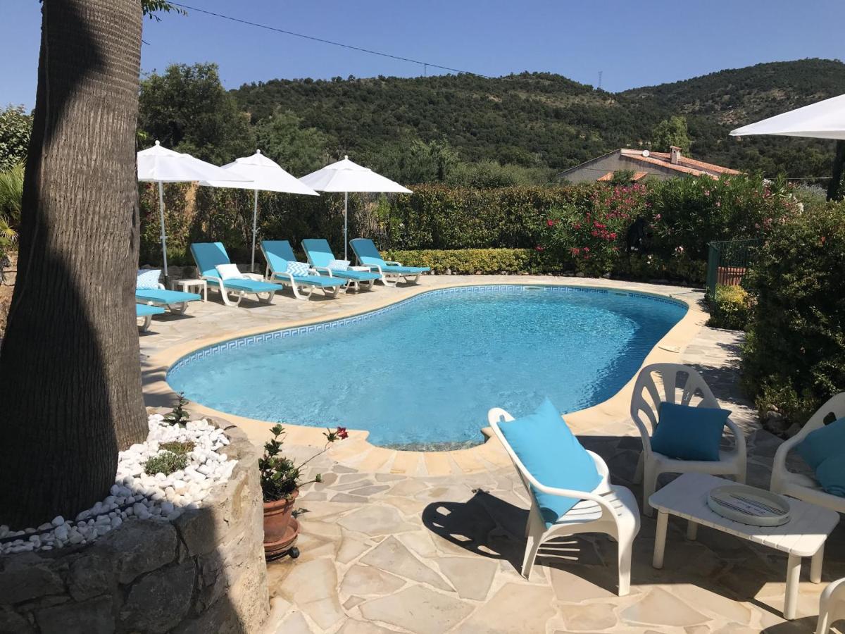 Villa with Private Pool photo 3