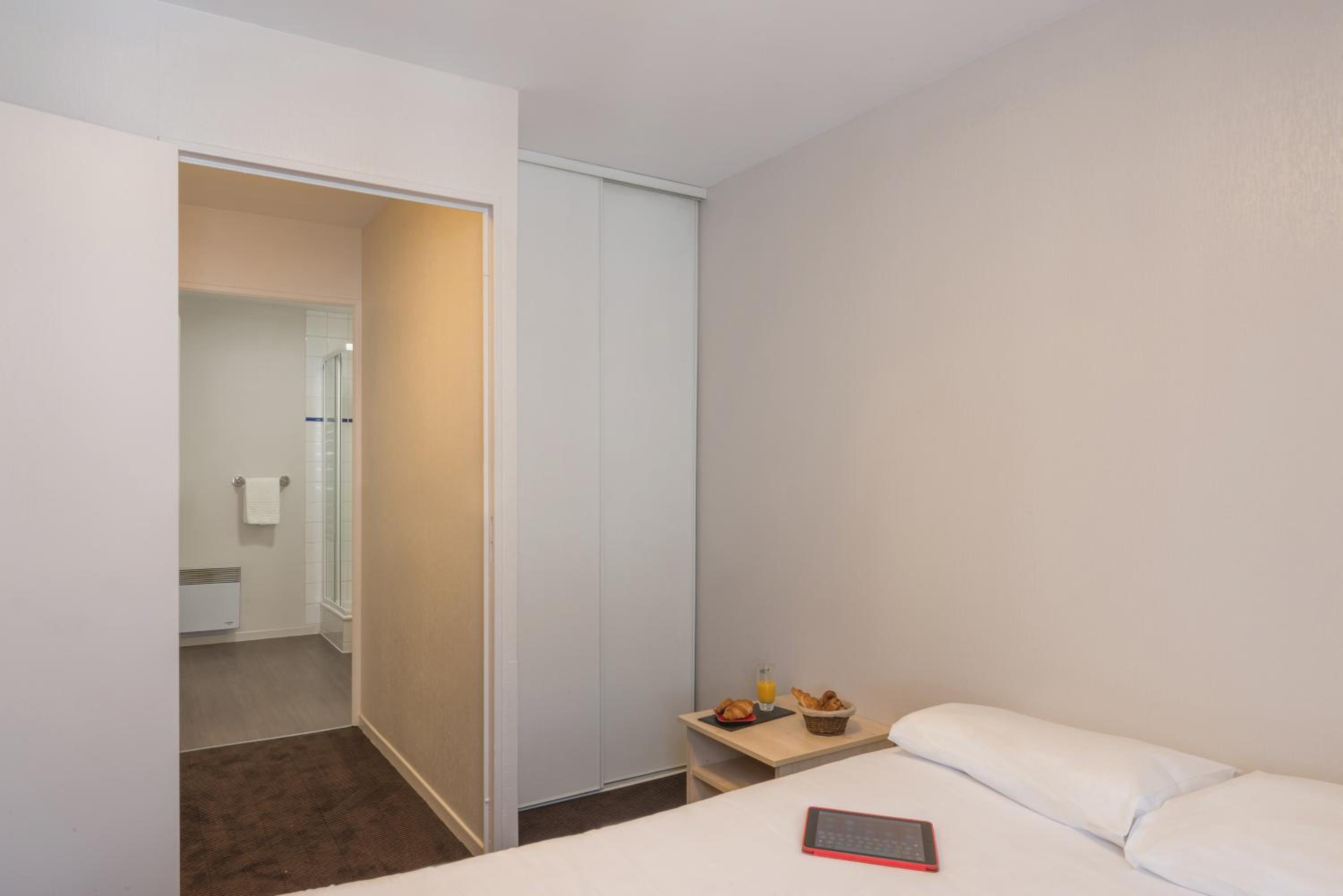 Superior Apartment - Photo 6