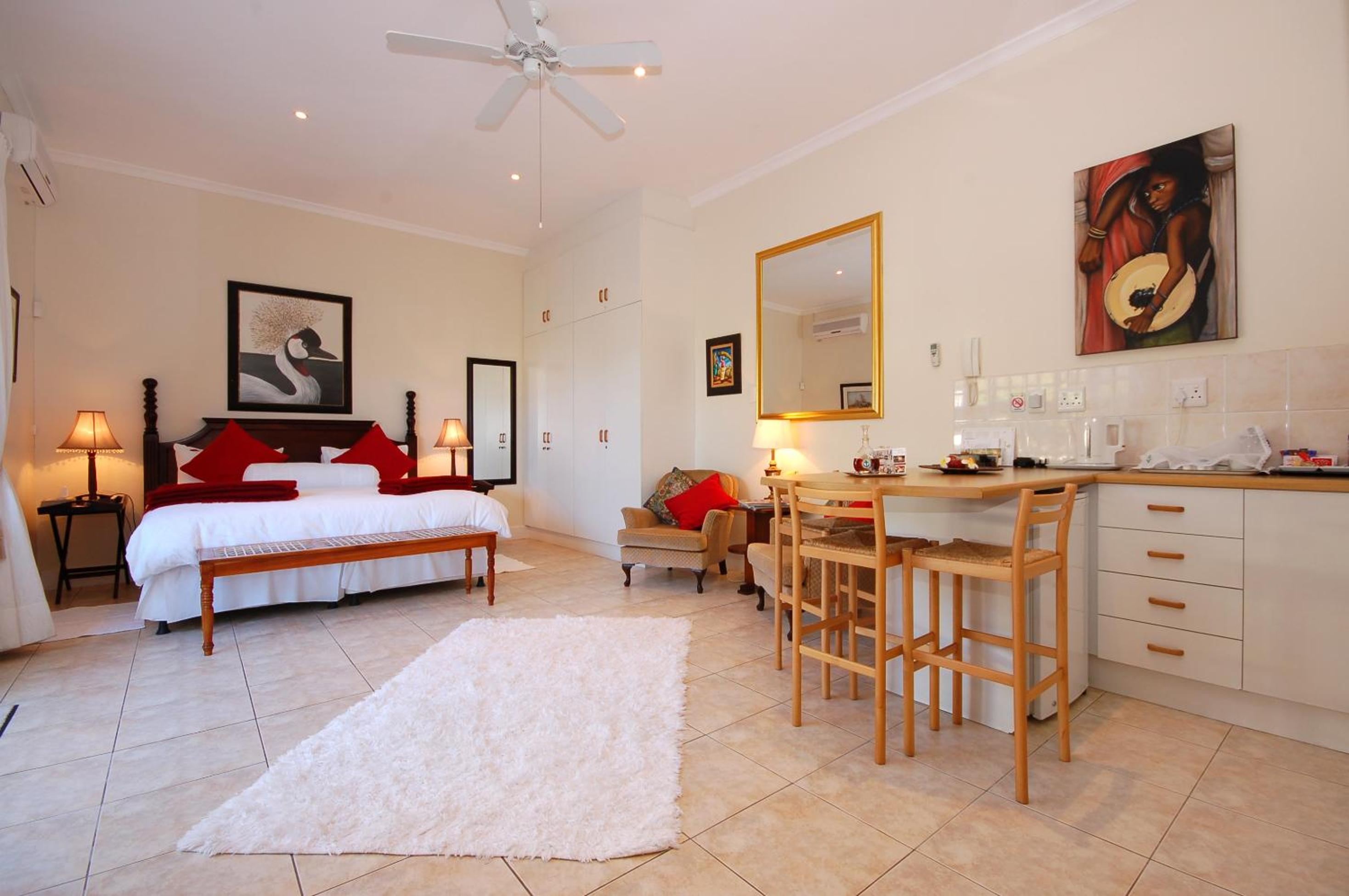 Superior Double or Twin Room with Garden View - Photo 3