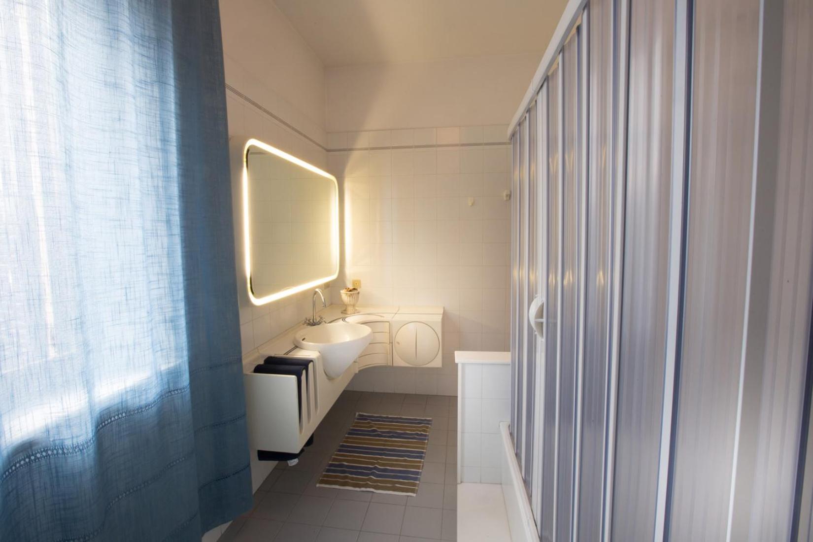 Double Room with Pool View photo 1