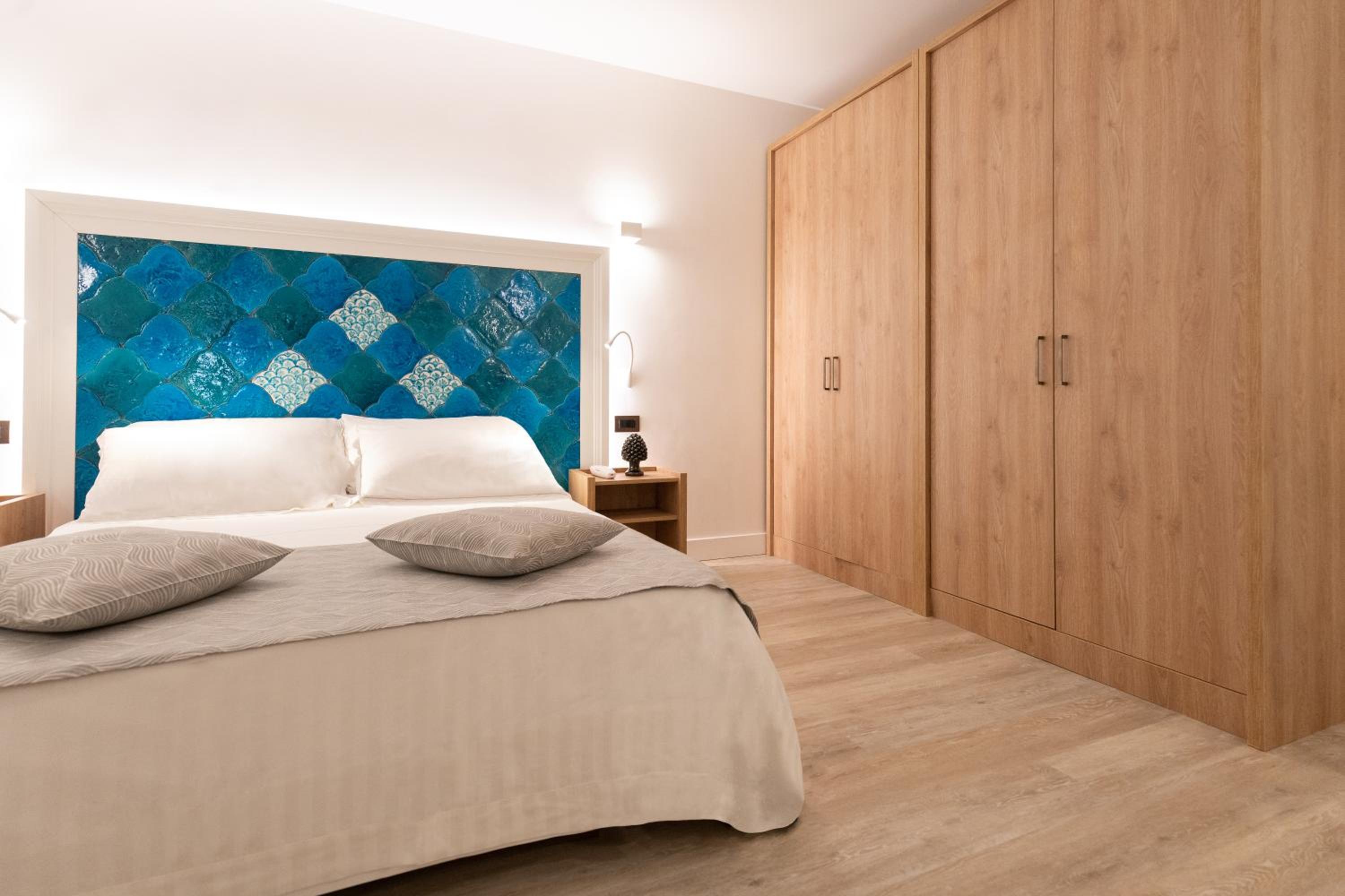 Standard Double Room - Photo 3
