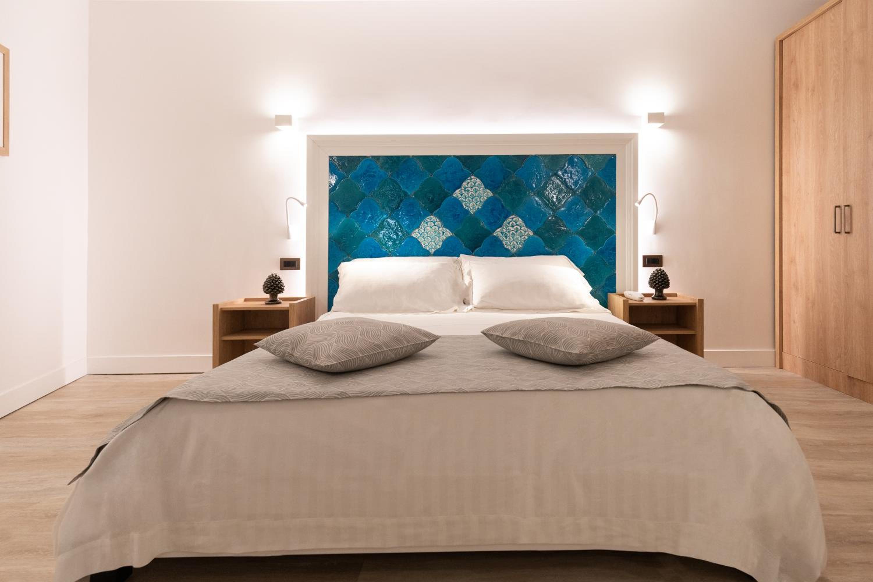 Standard Double Room - Photo 2
