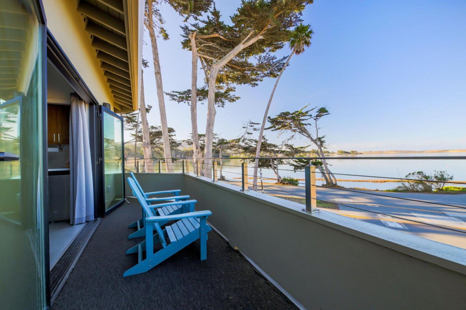 211 Cambria photo 2