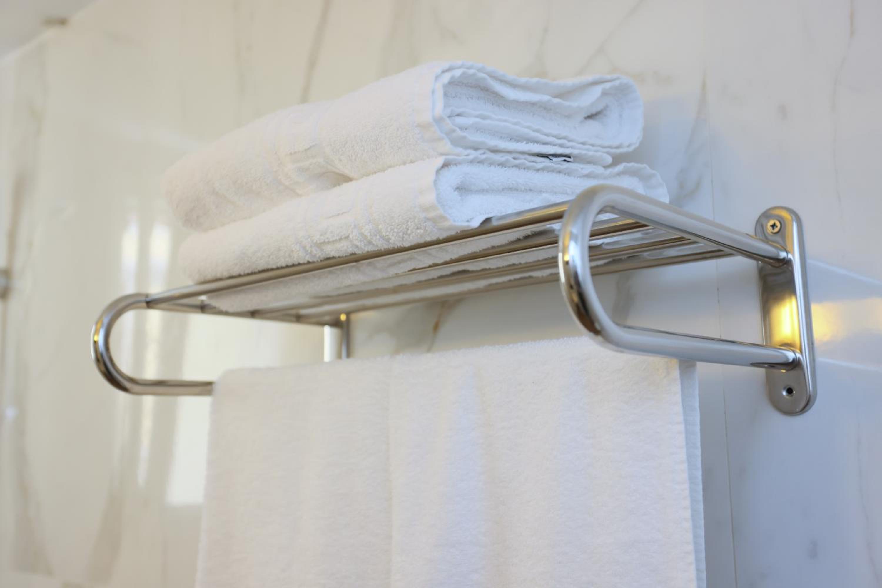 Double Room - Photo 6