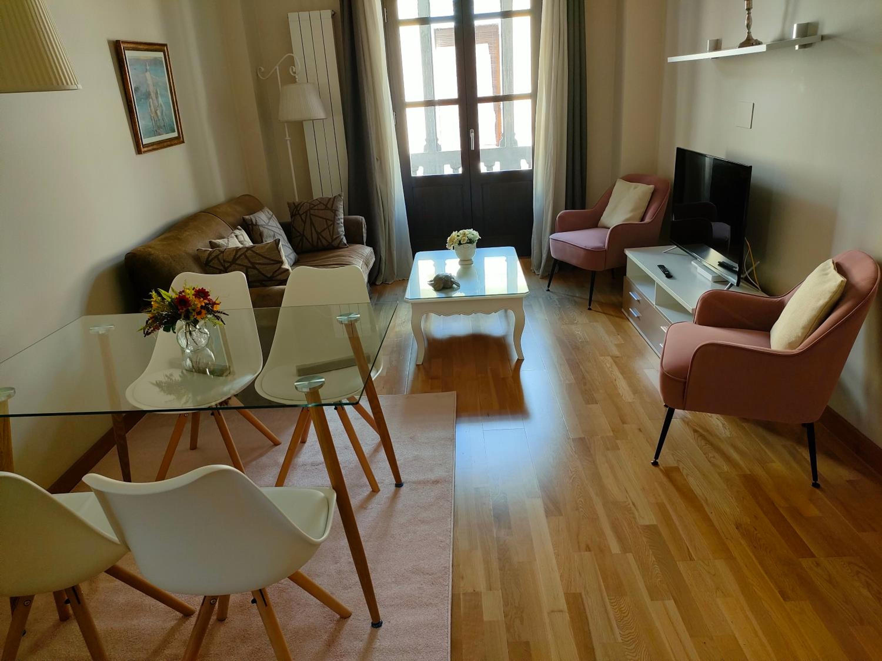 Two-Bedroom Apartment - Photo 39