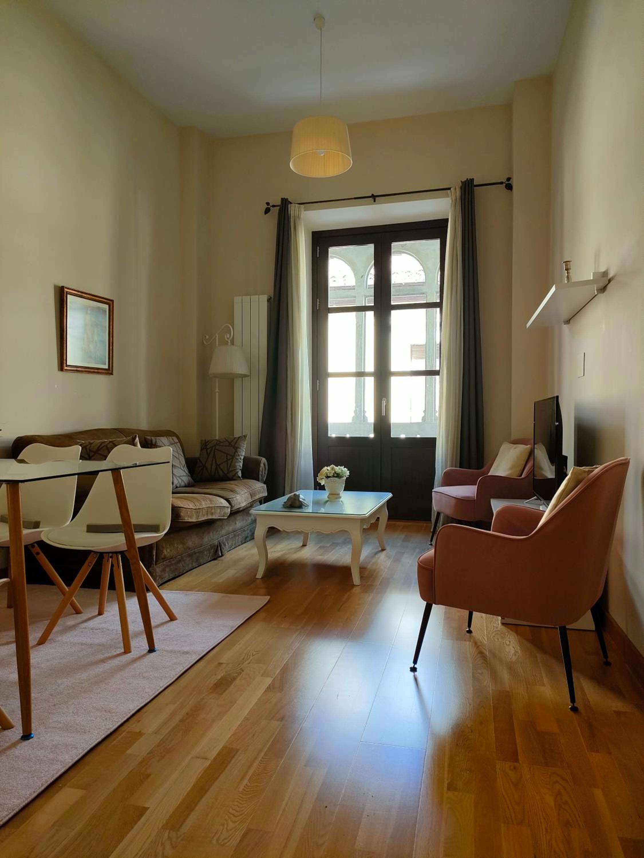 Two-Bedroom Apartment - Photo 8
