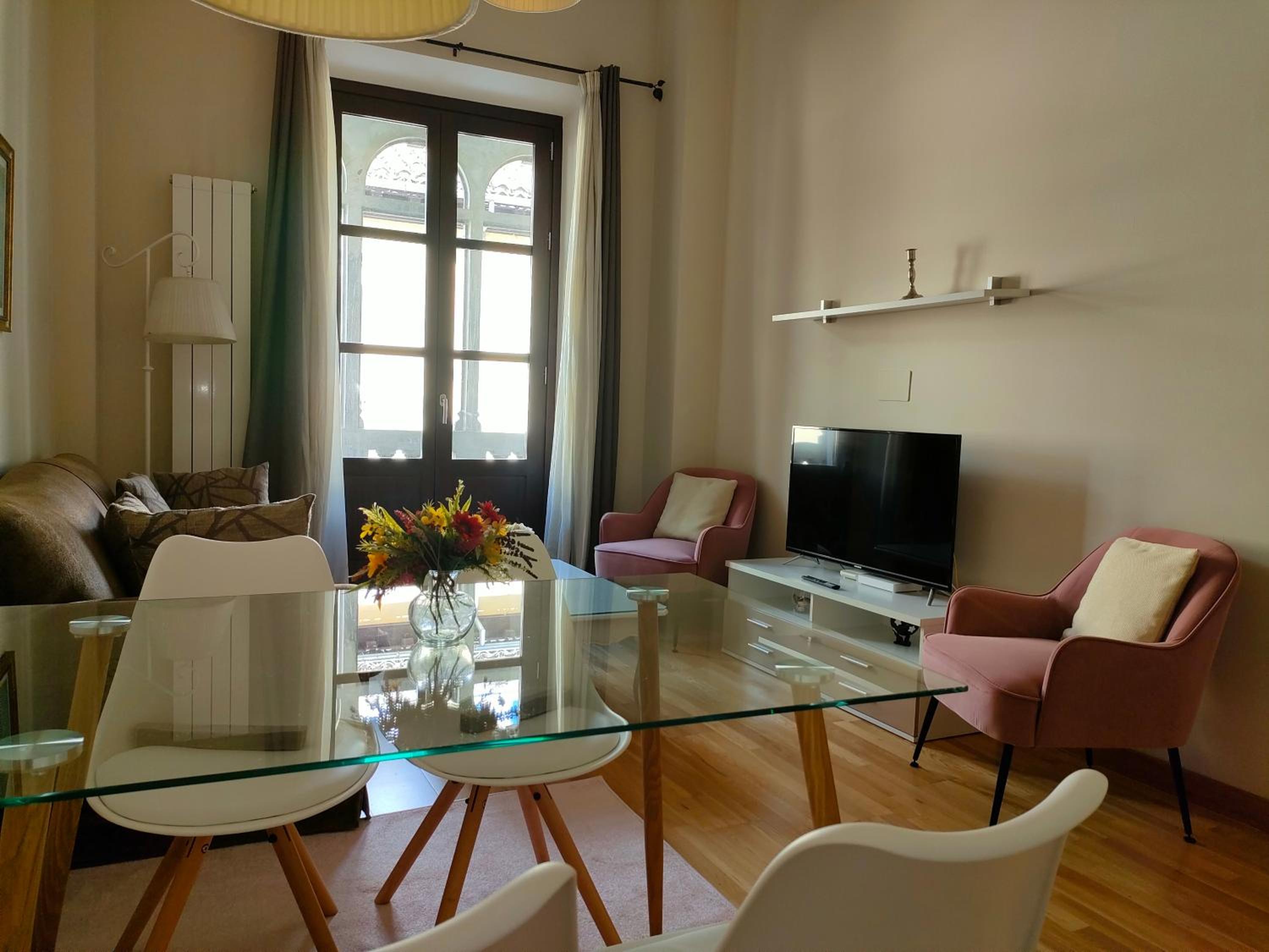 Two-Bedroom Apartment - Photo 47