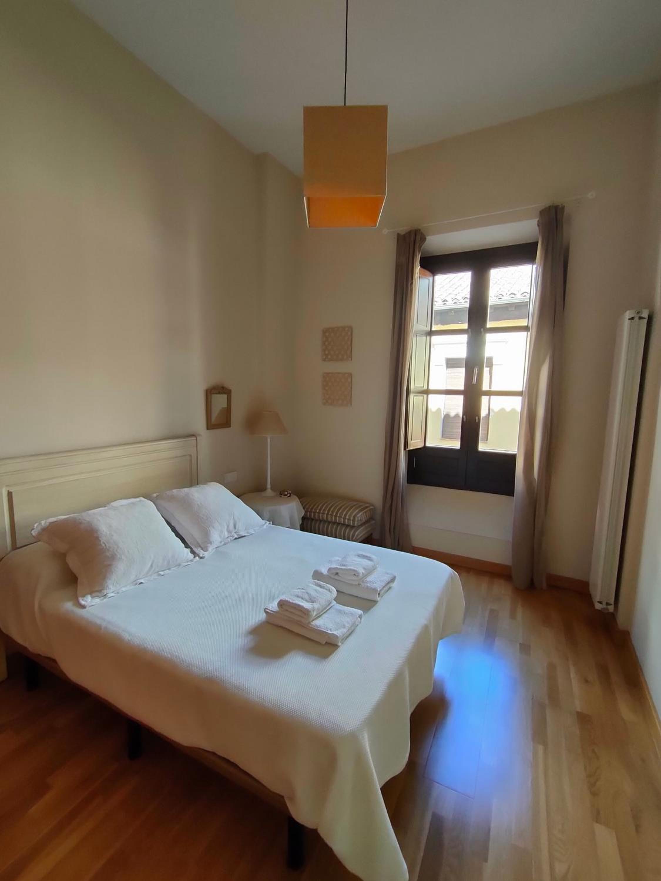 Two-Bedroom Apartment - Photo 30