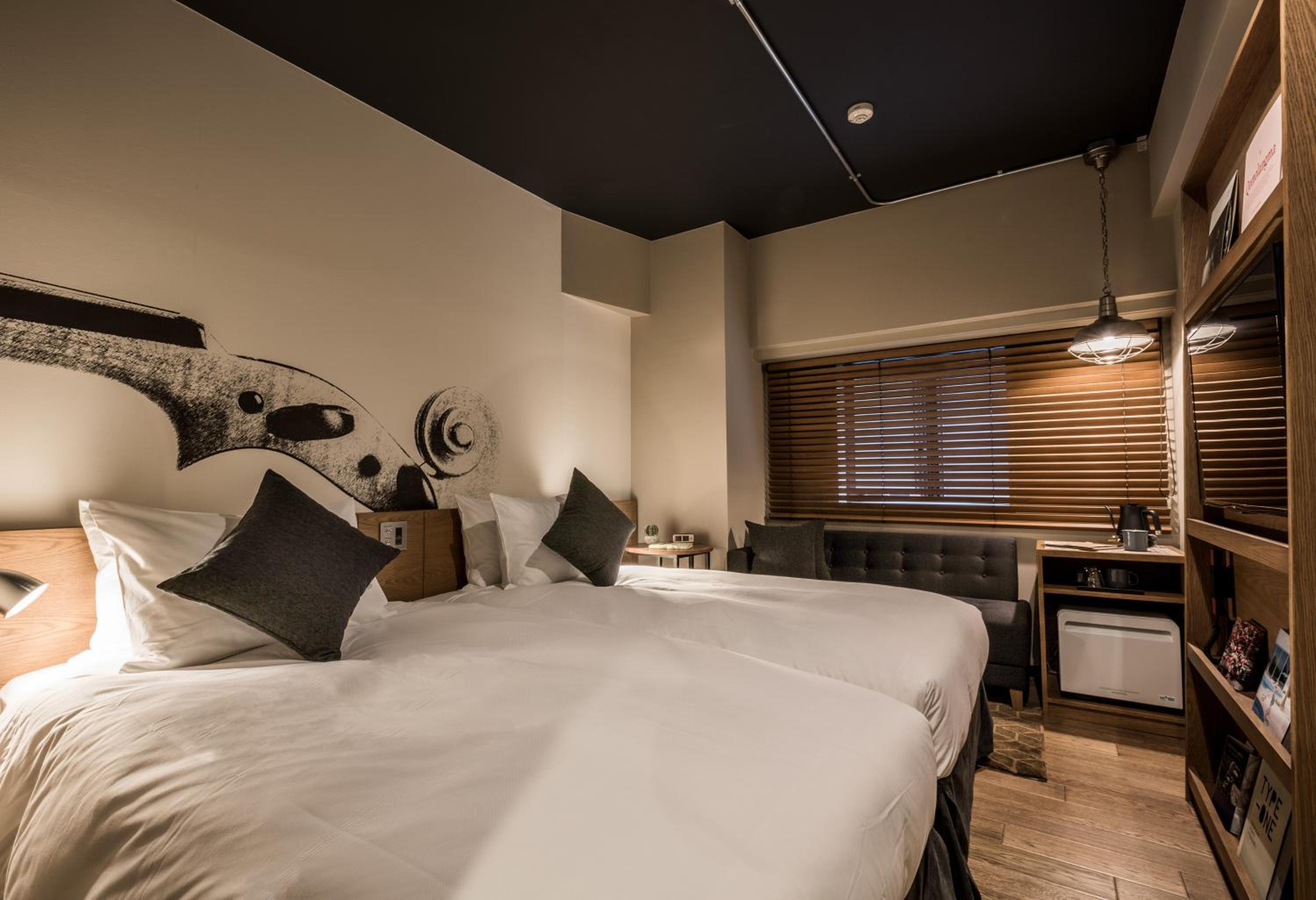 Standard Twin Room - Non-Smoking