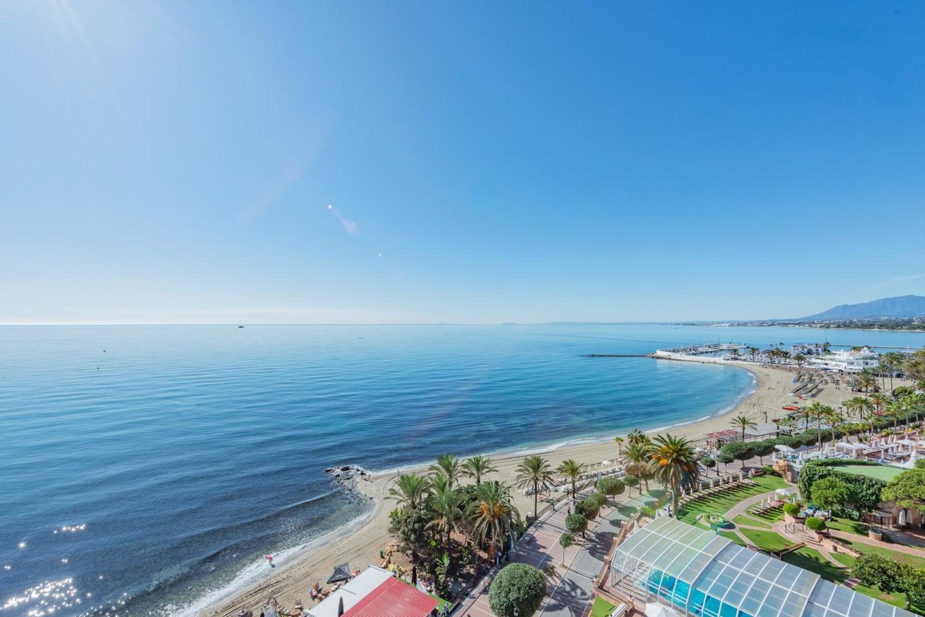 Apartment with Sea View - Photo 48