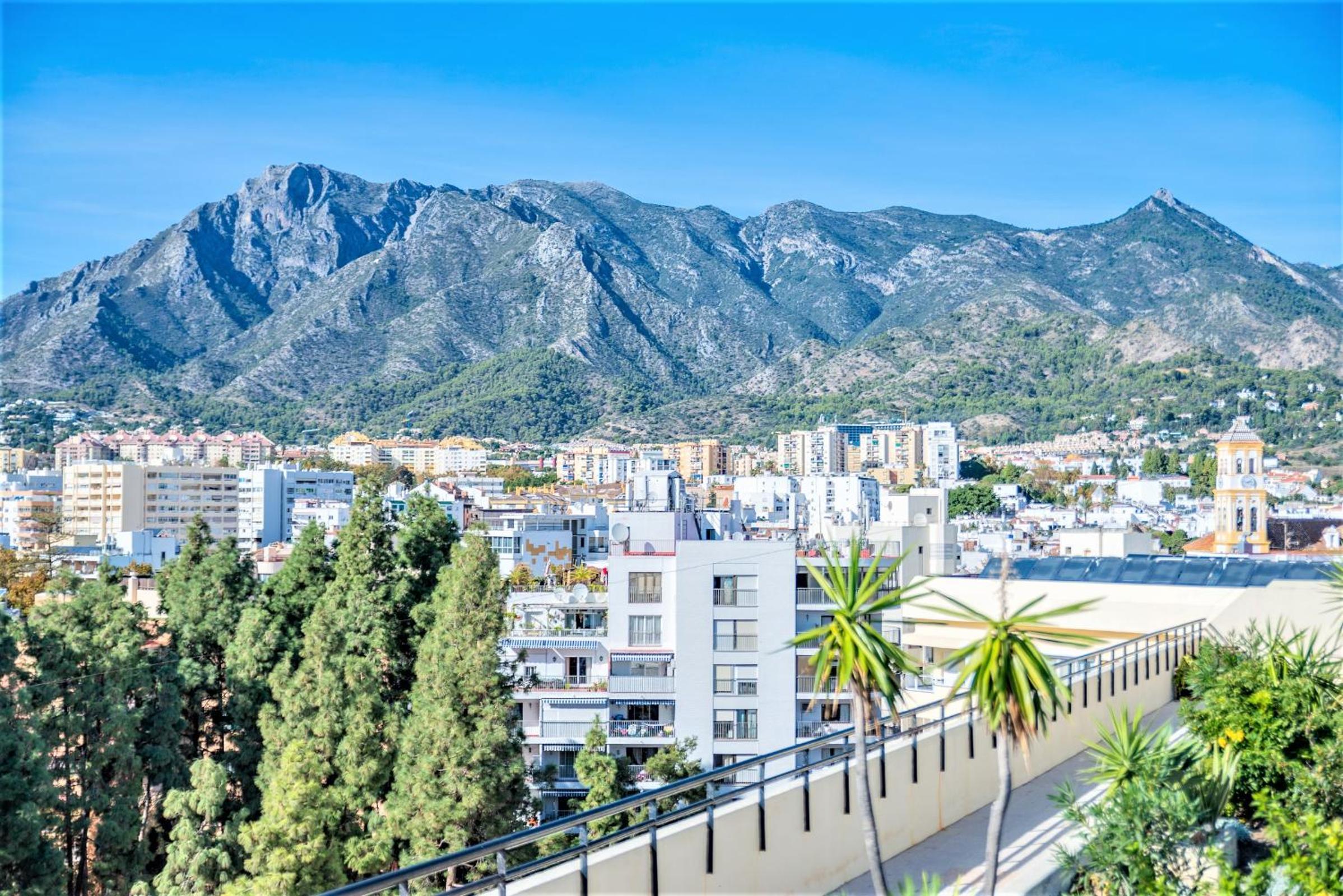 Apartment with Sea View - Photo 43
