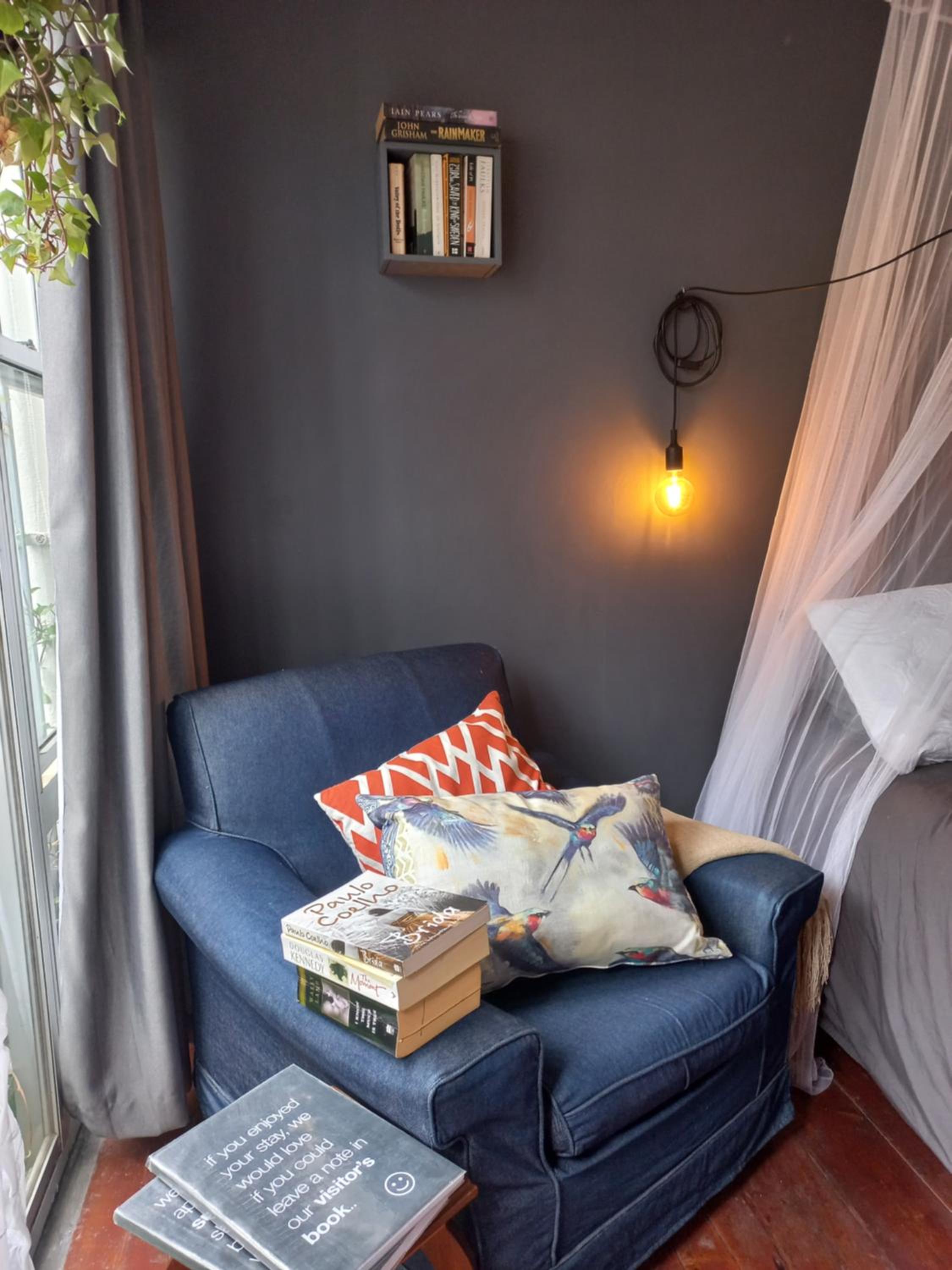 One-Bedroom Apartment - Photo 87