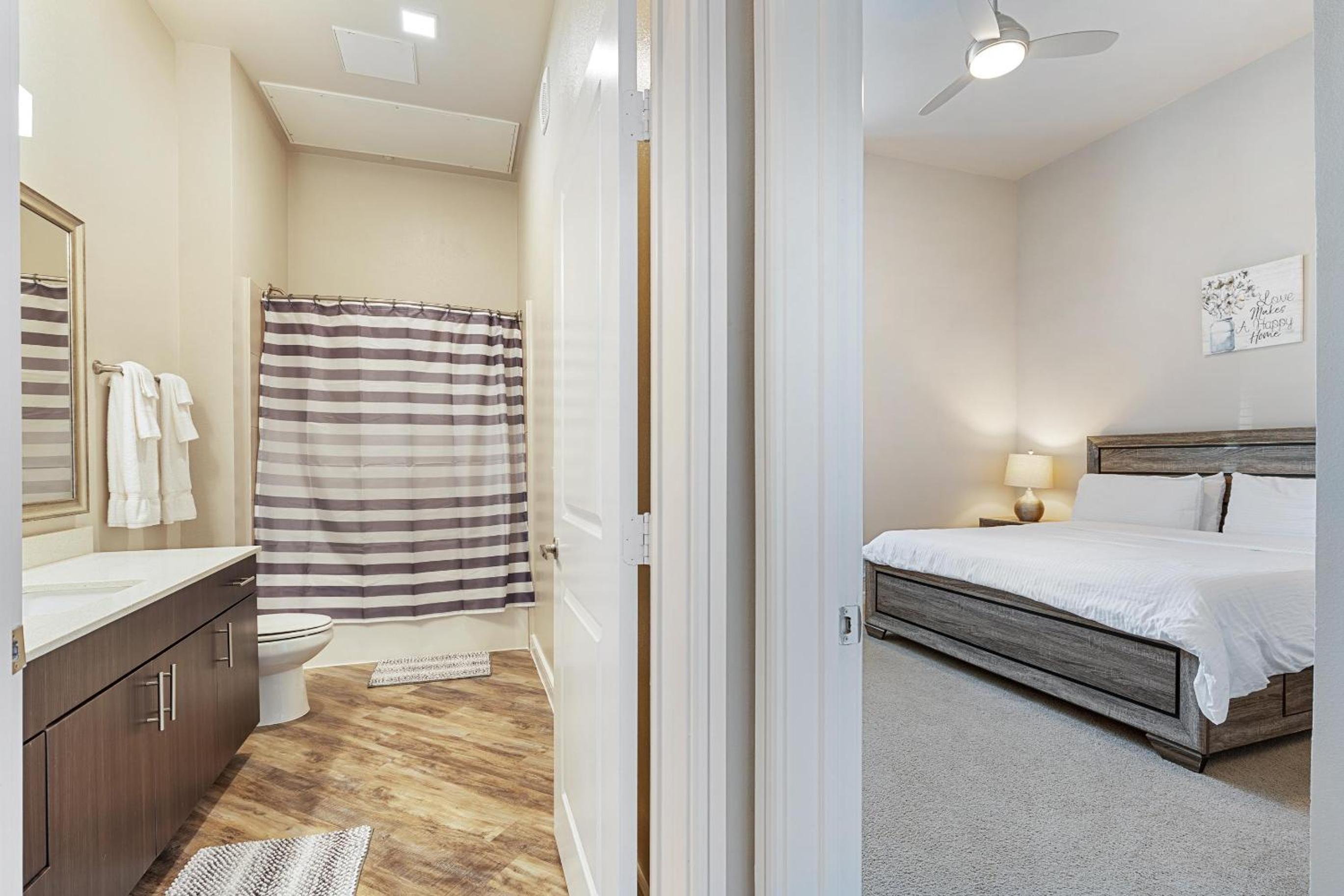 One-Bedroom Apartment - Photo 12