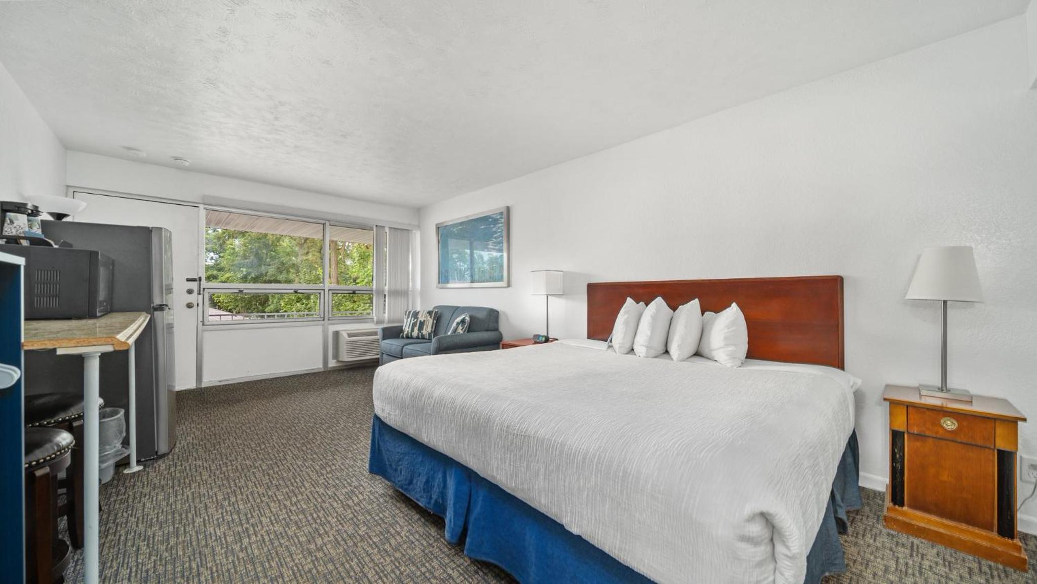 King Room (Upper) photo 1