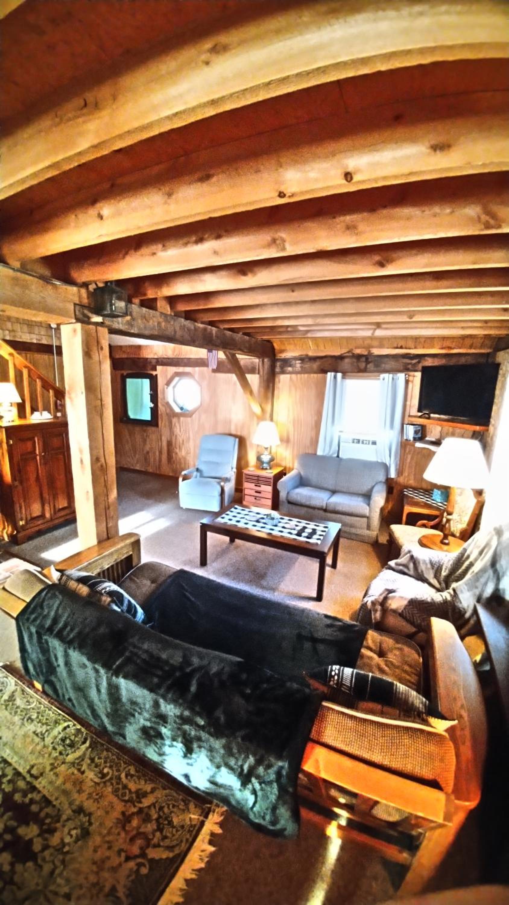 Suite with Mountain View photo 3