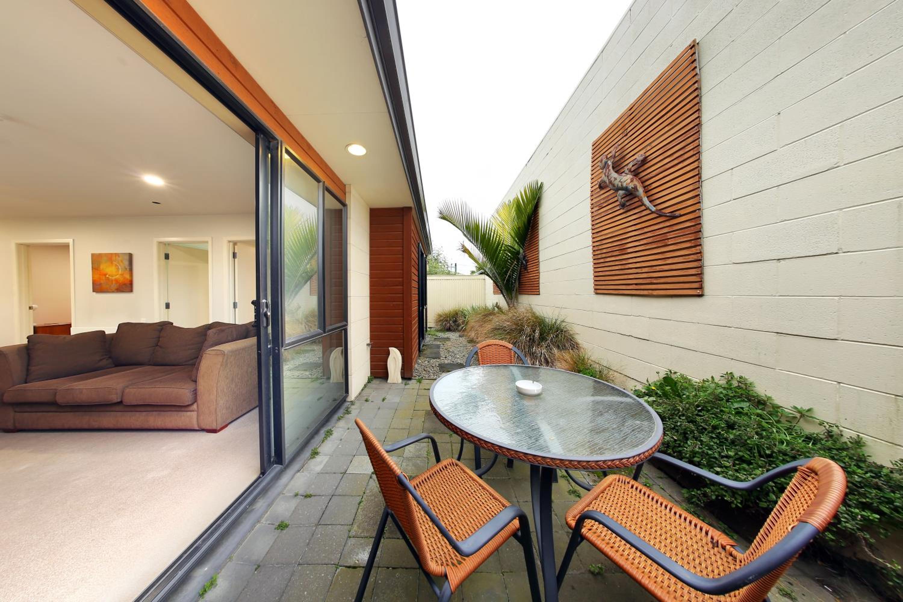 Premium Two Bedroom Apartment - Photo 3