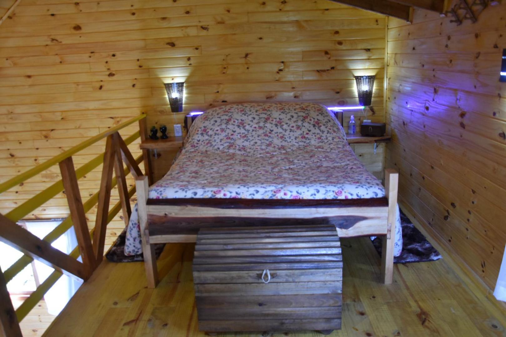 Deluxe Double Room with Balcony - Photo 37