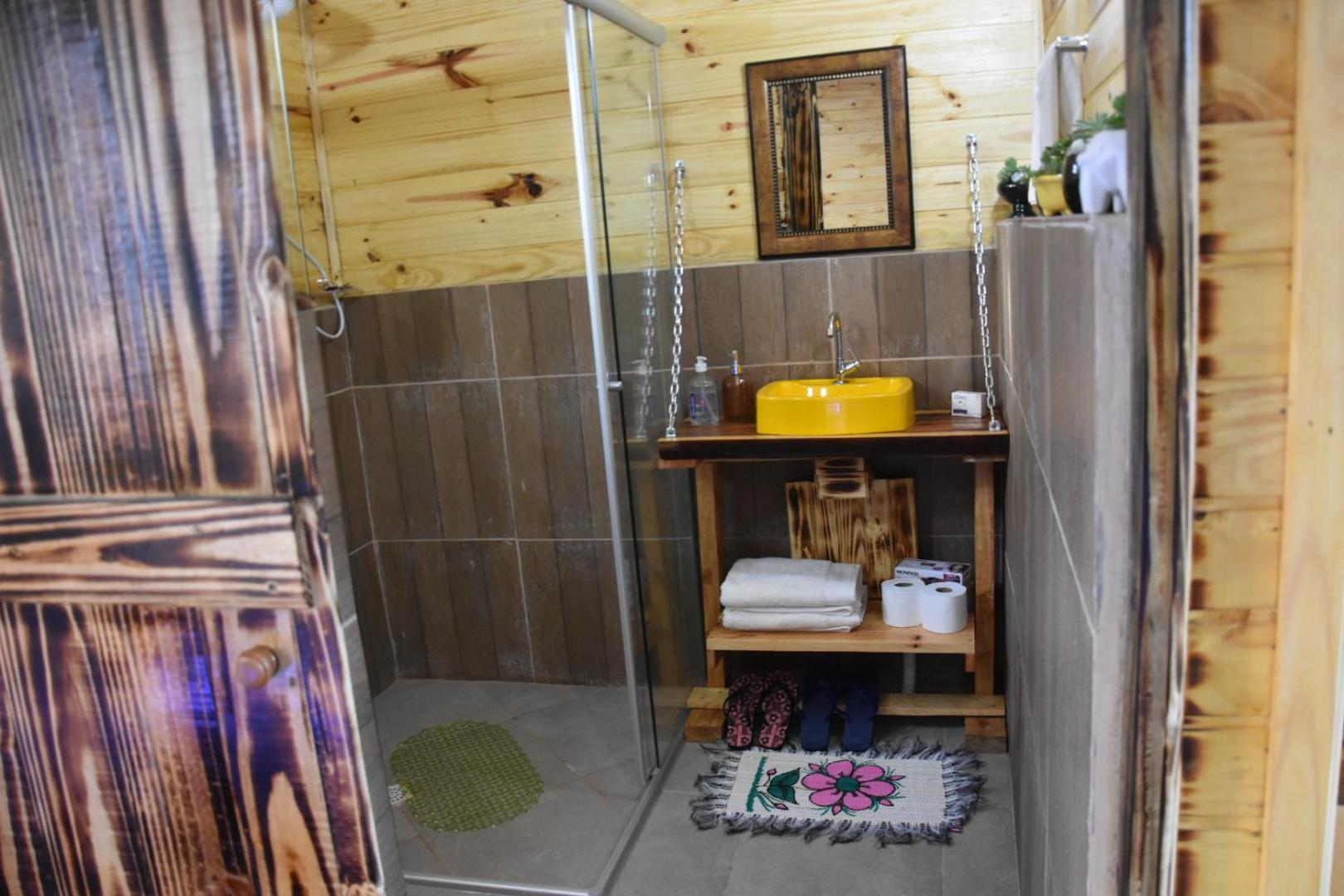 Deluxe Double Room with Balcony - Photo 39