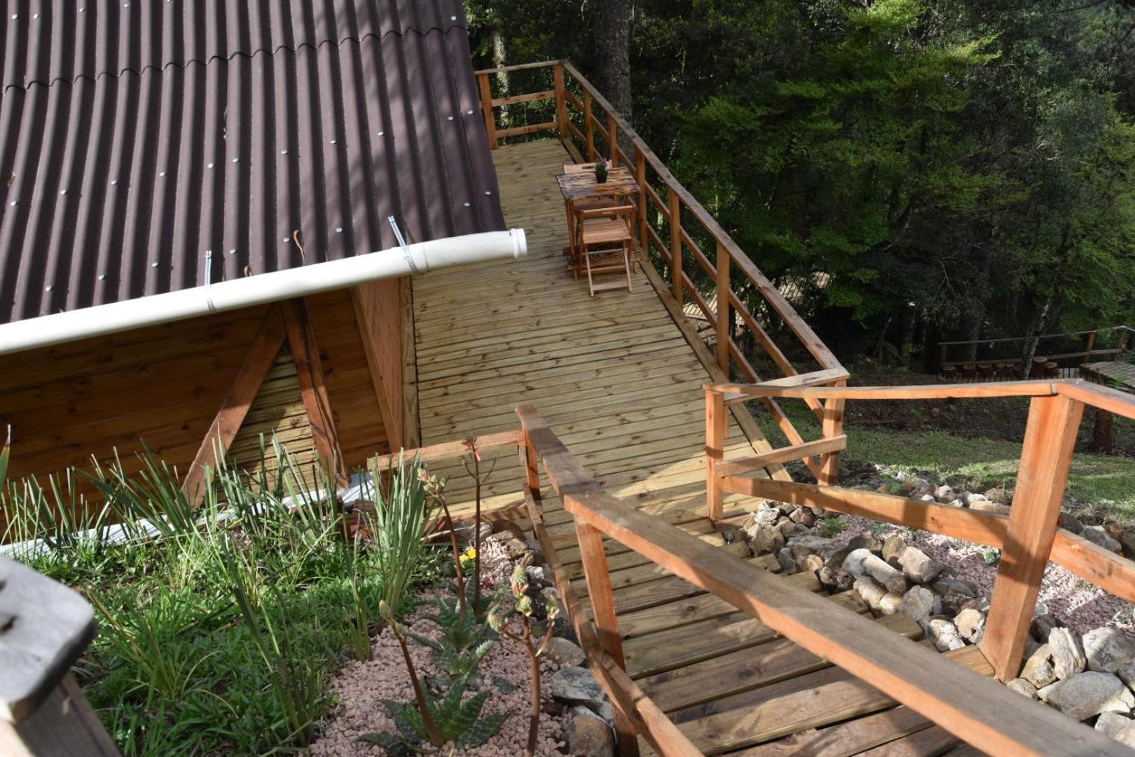 Deluxe Double Room with Balcony - Photo 17