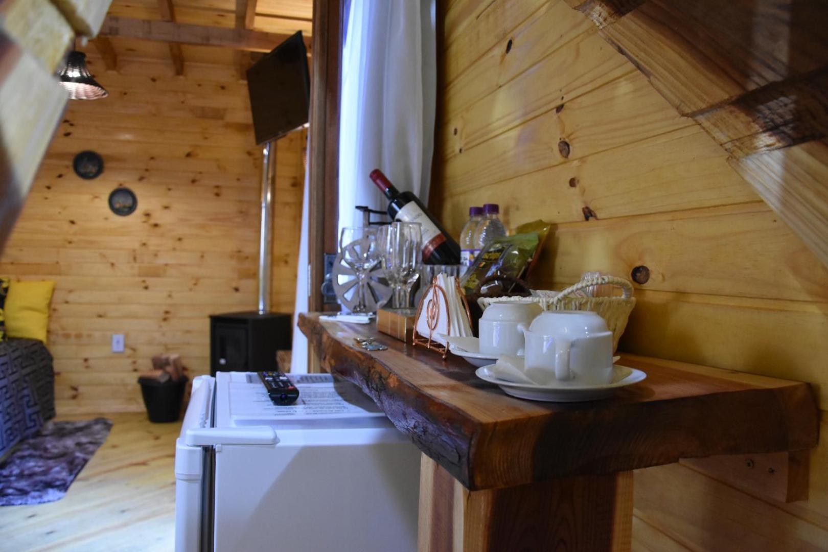 Deluxe Double Room with Balcony - Photo 23