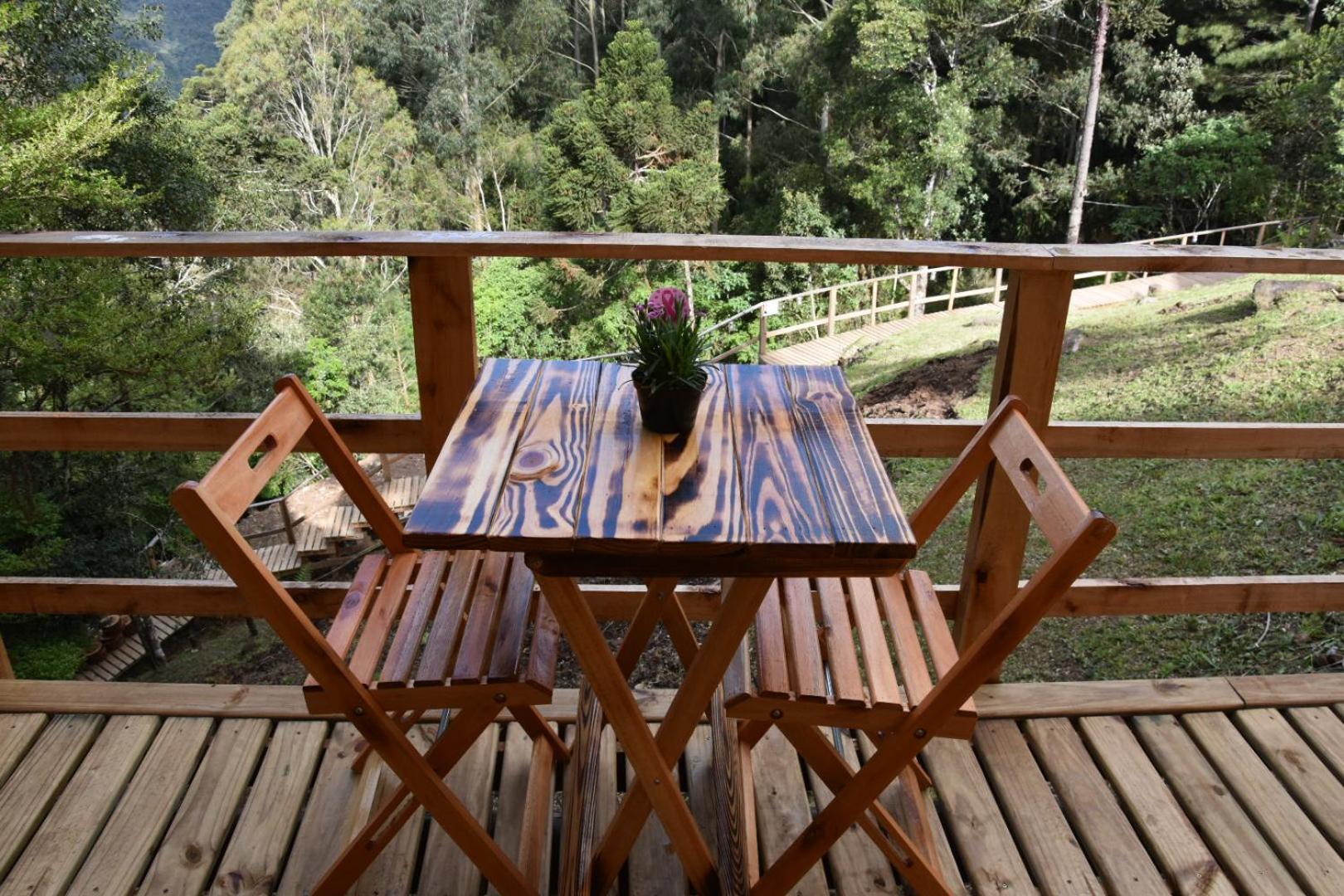 Deluxe Double Room with Balcony - Photo 21