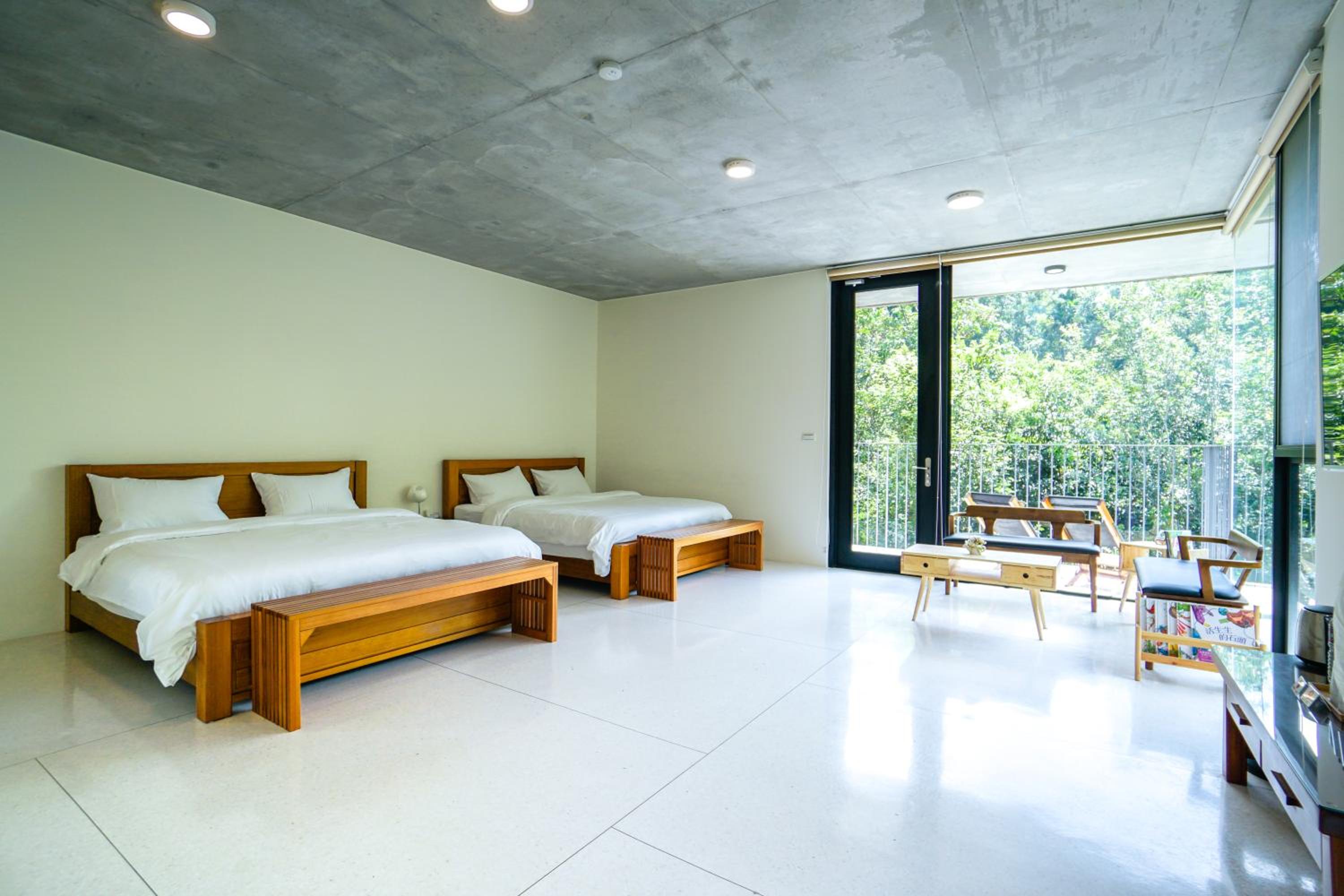Quadruple Room with Garden View photo 2