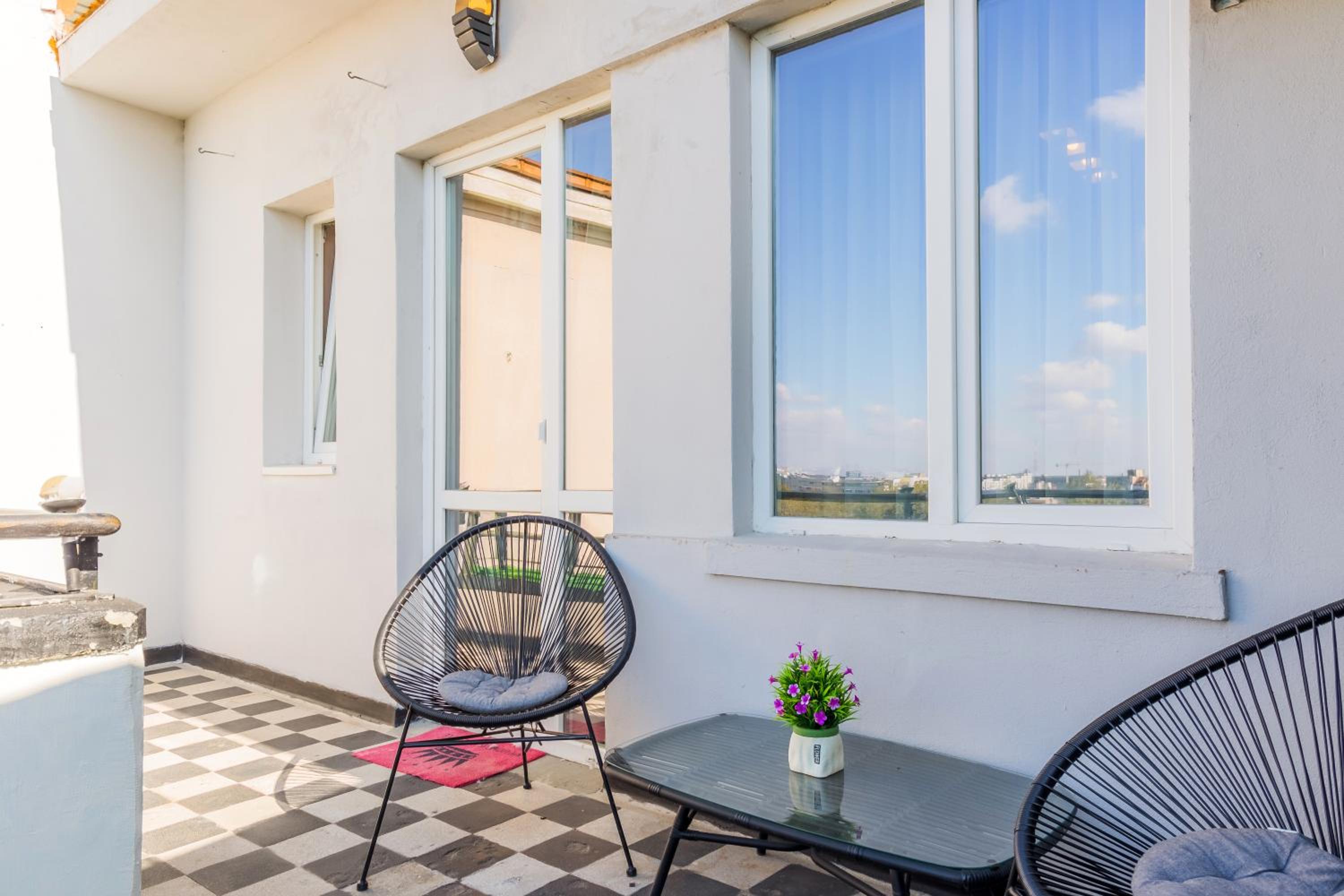 Studio with Garden View - Photo 9