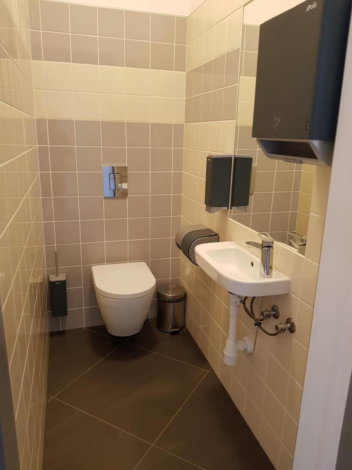 Budget Single Room photo 3