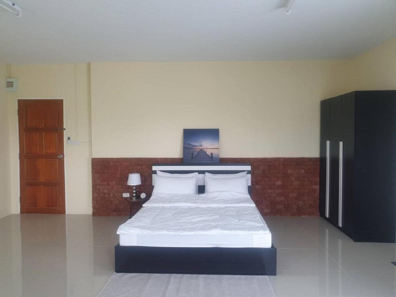 Standard Double Room - Photo 1