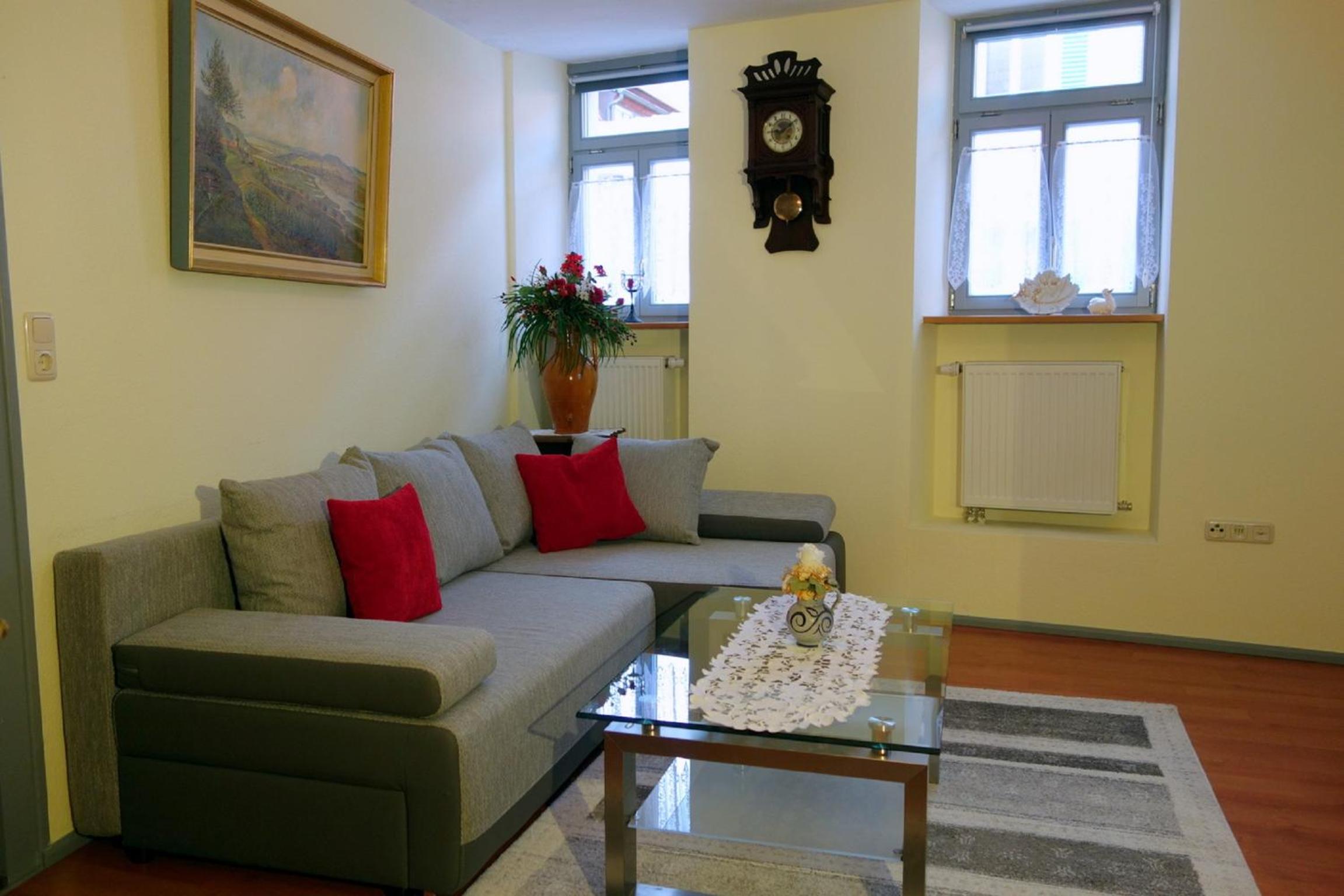 Apartment photo 3