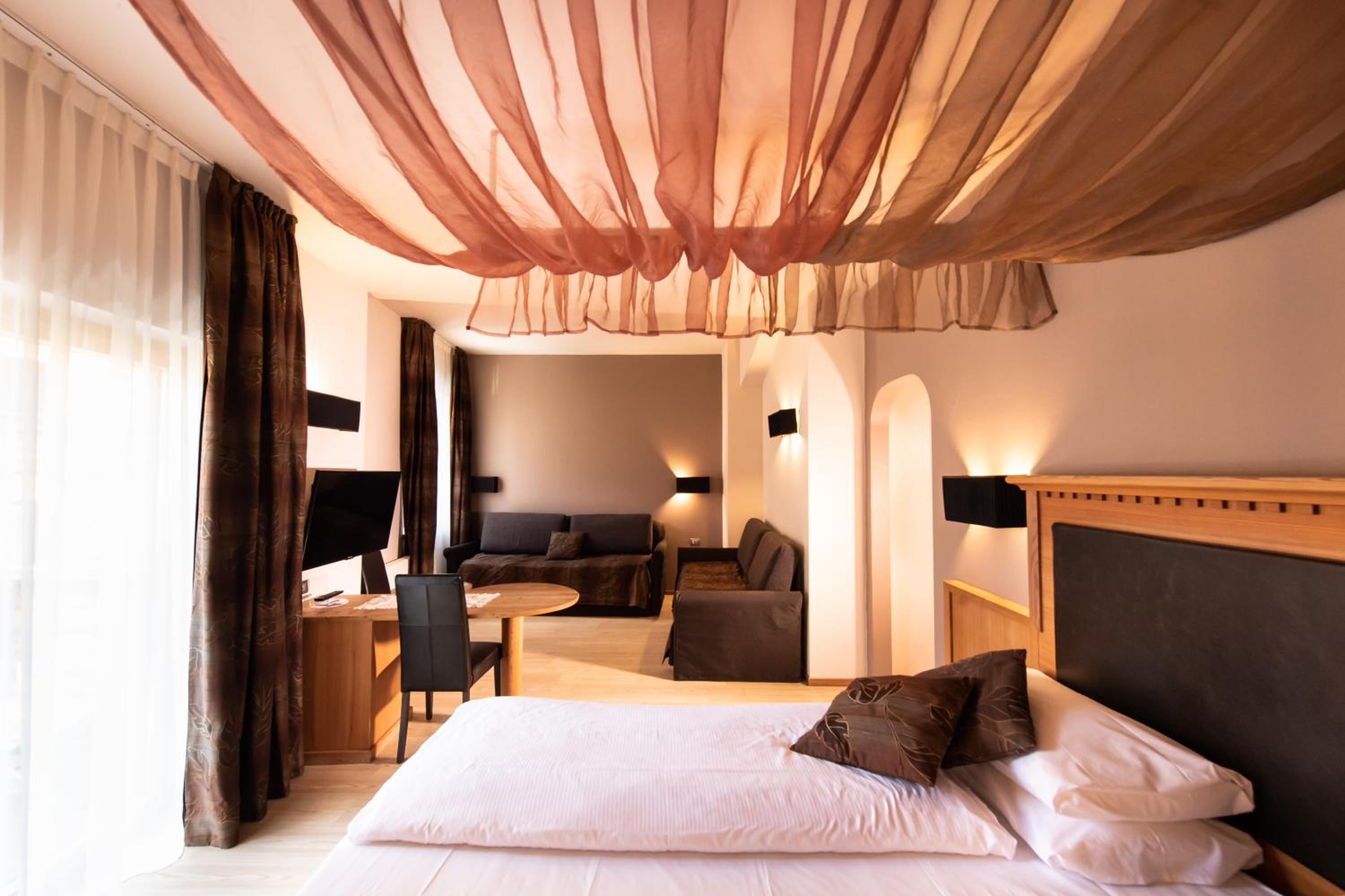 Junior Suite - Photo 7