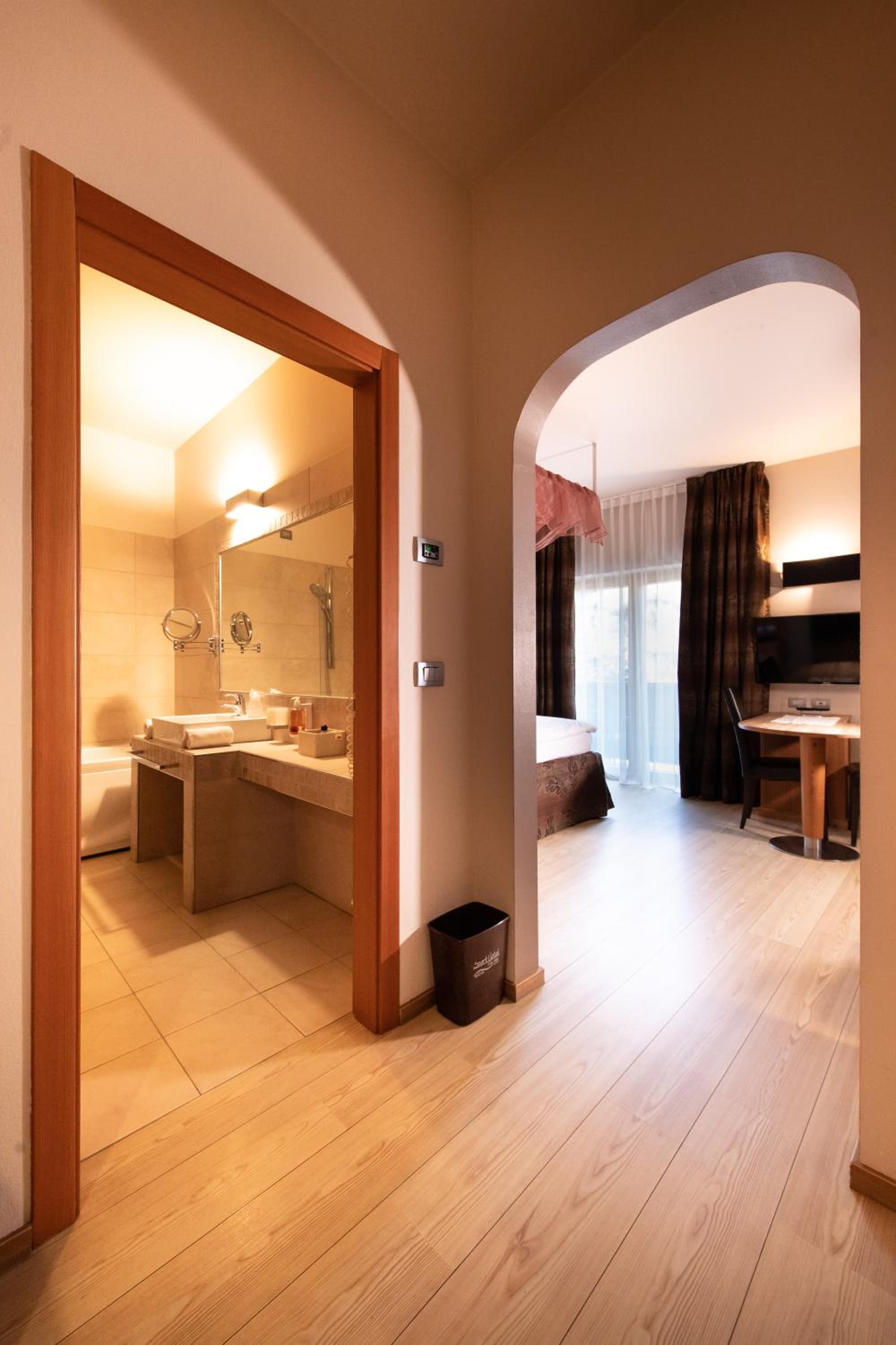 Junior Suite - Photo 3