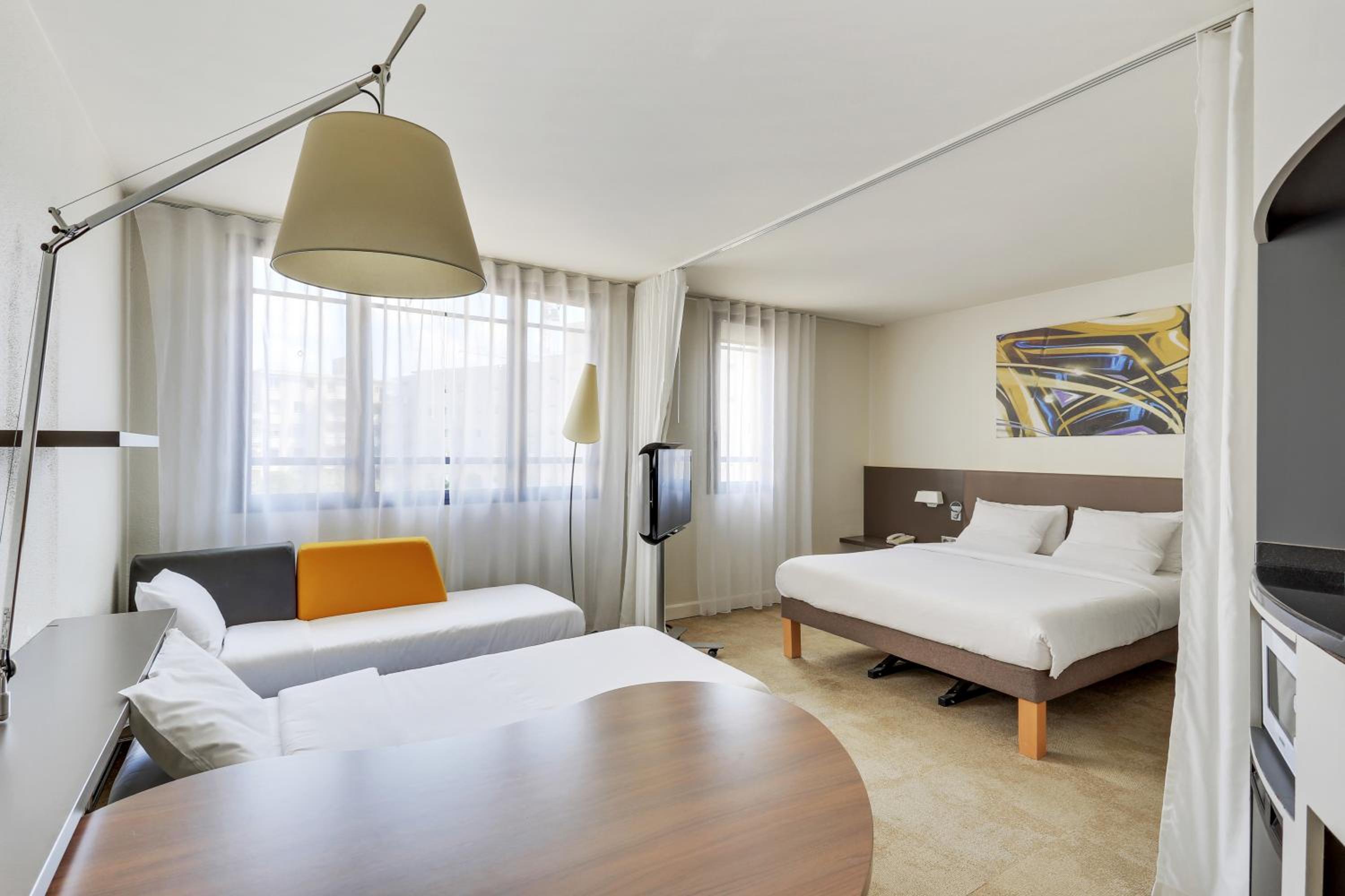 Superior Suite with Double Bed, Single Bed and Sofa Bed photo 1