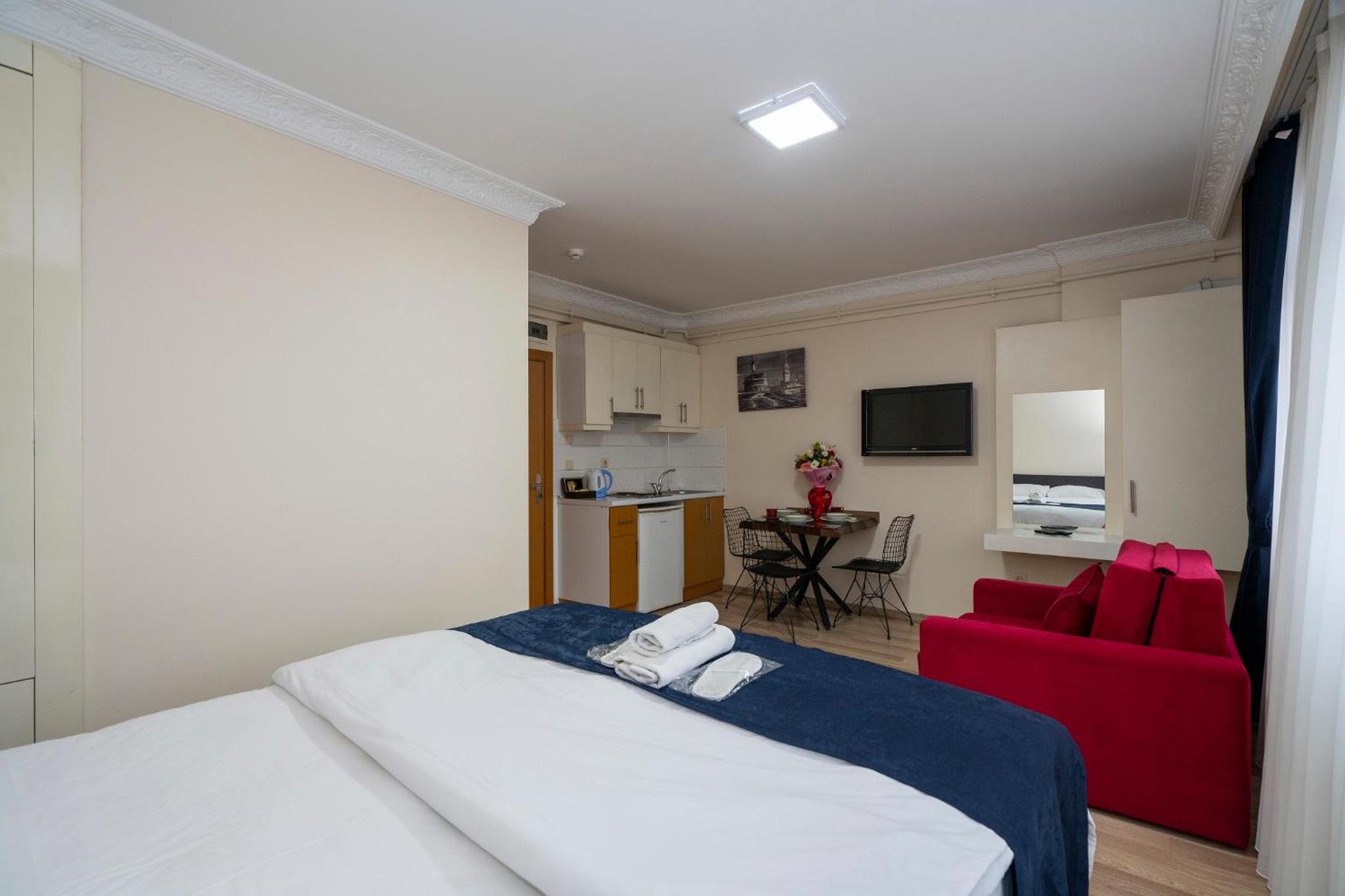 Deluxe Triple Room photo 1