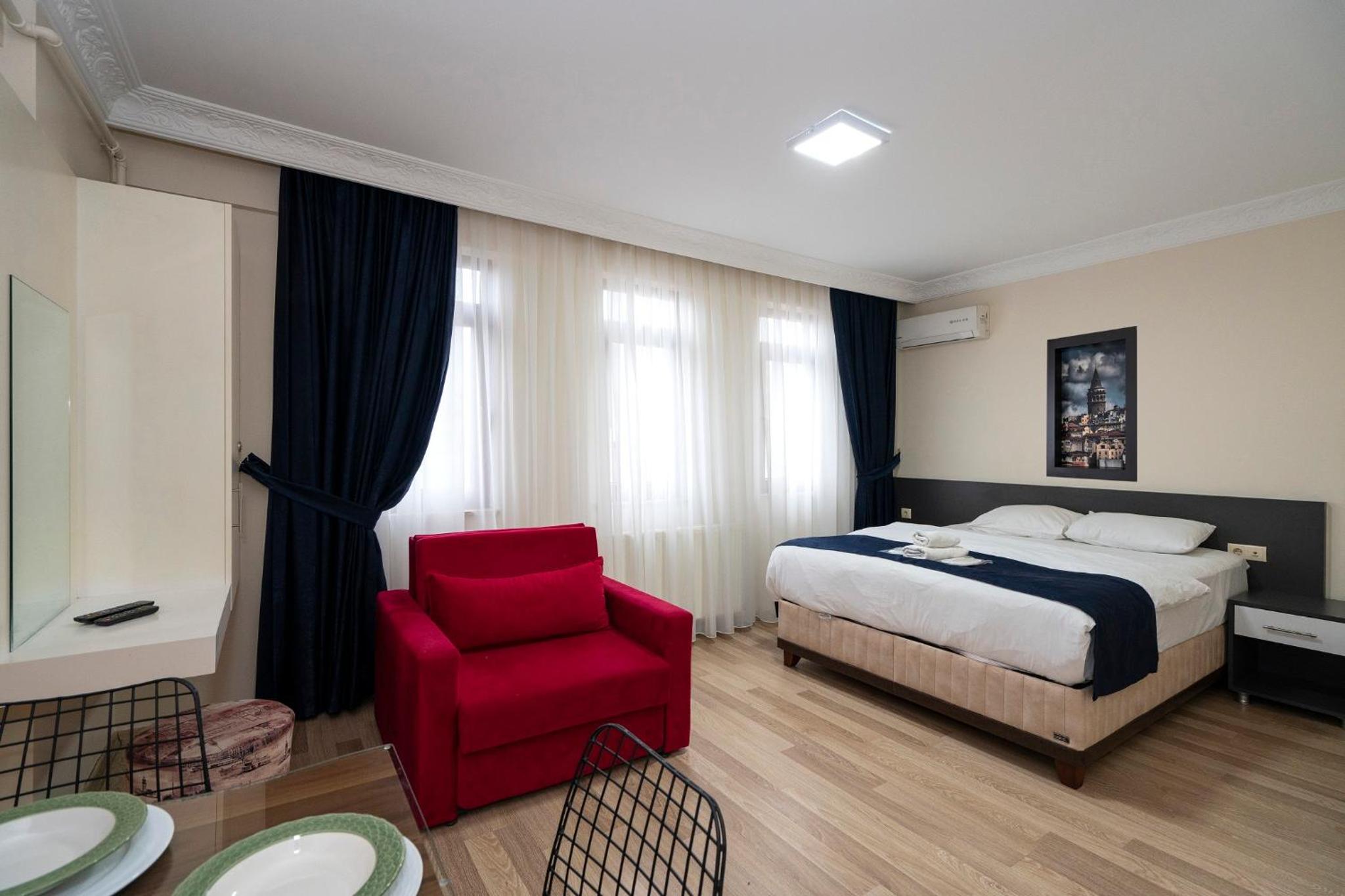 Deluxe Triple Room photo 1