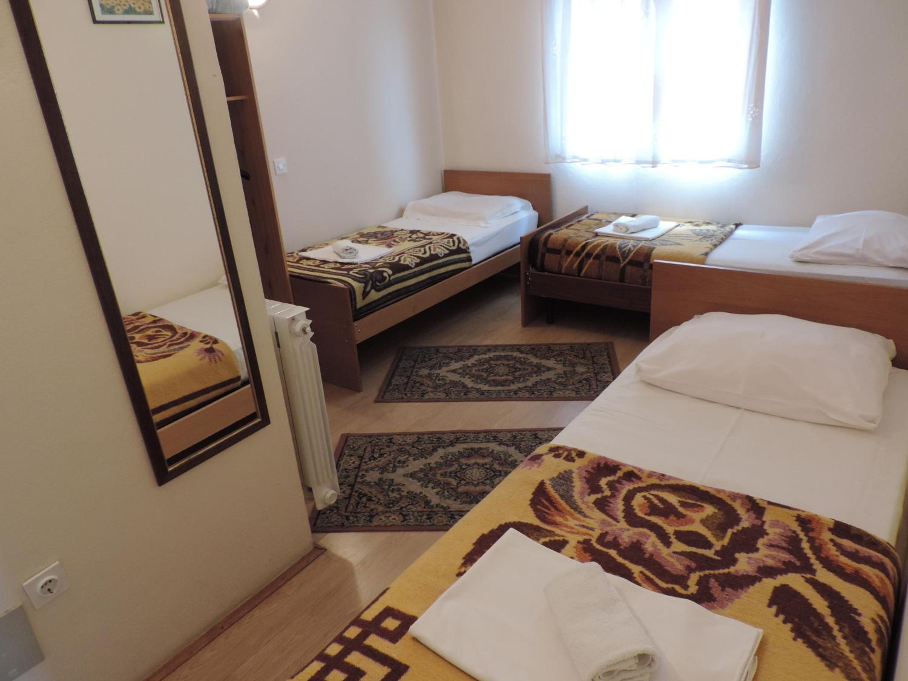 Basic Triple Room