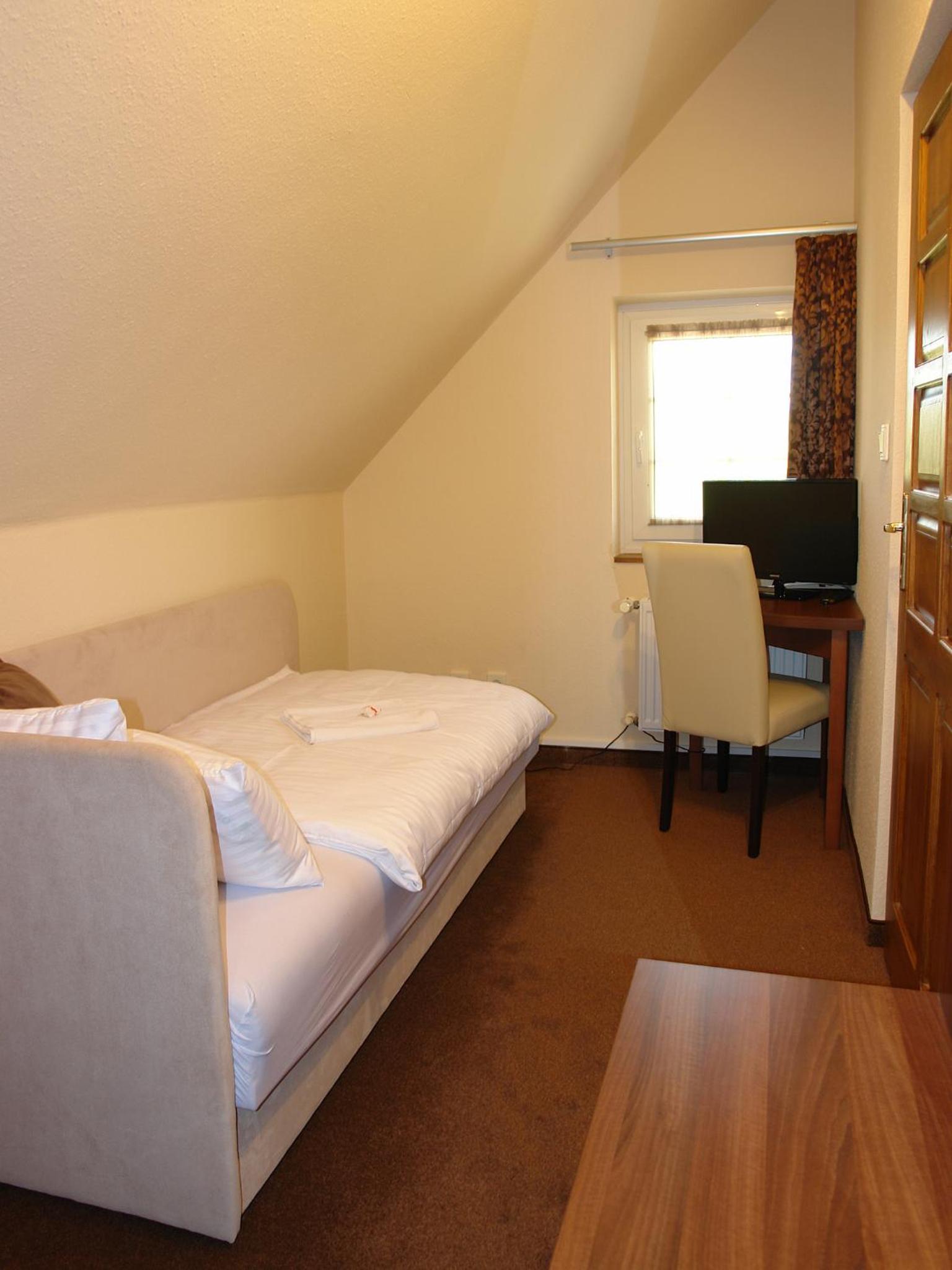 Single Room photo 3