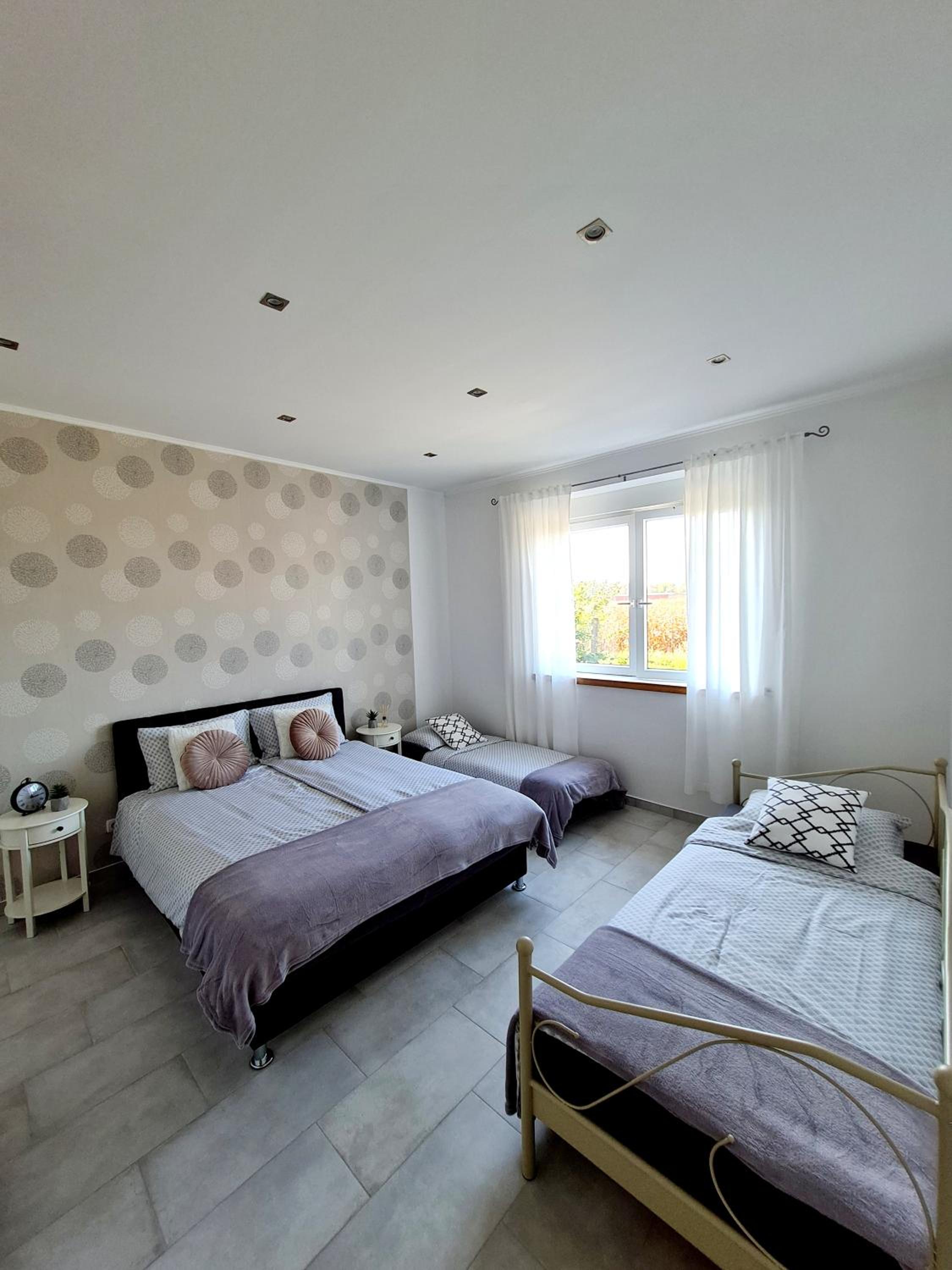 Two-Bedroom House - Photo 17