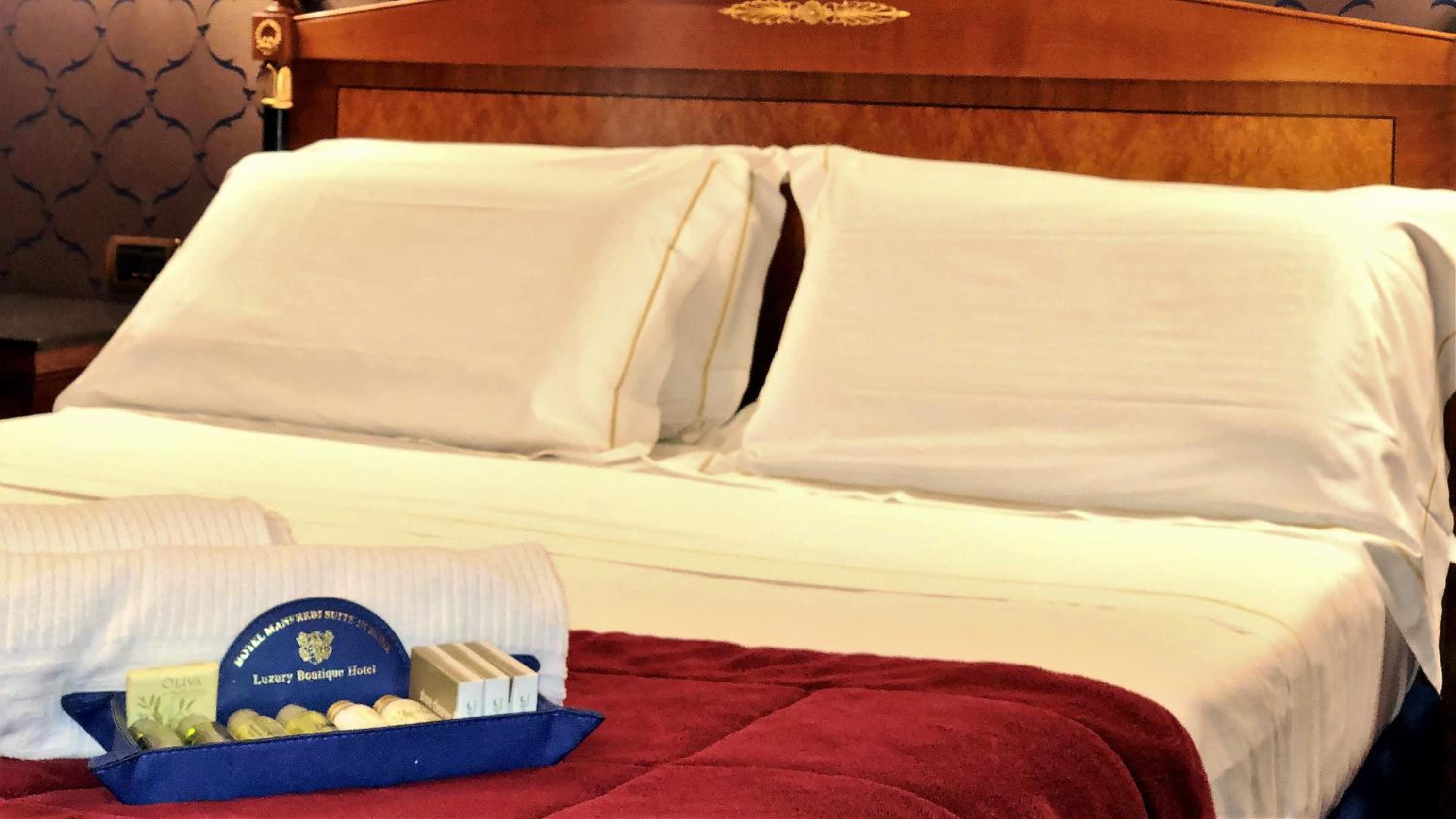 Available room thumbnail 5