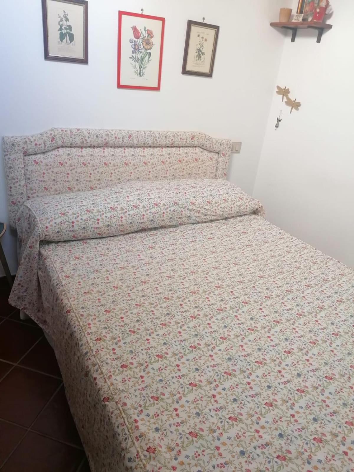 One-Bedroom Apartment - Photo 4