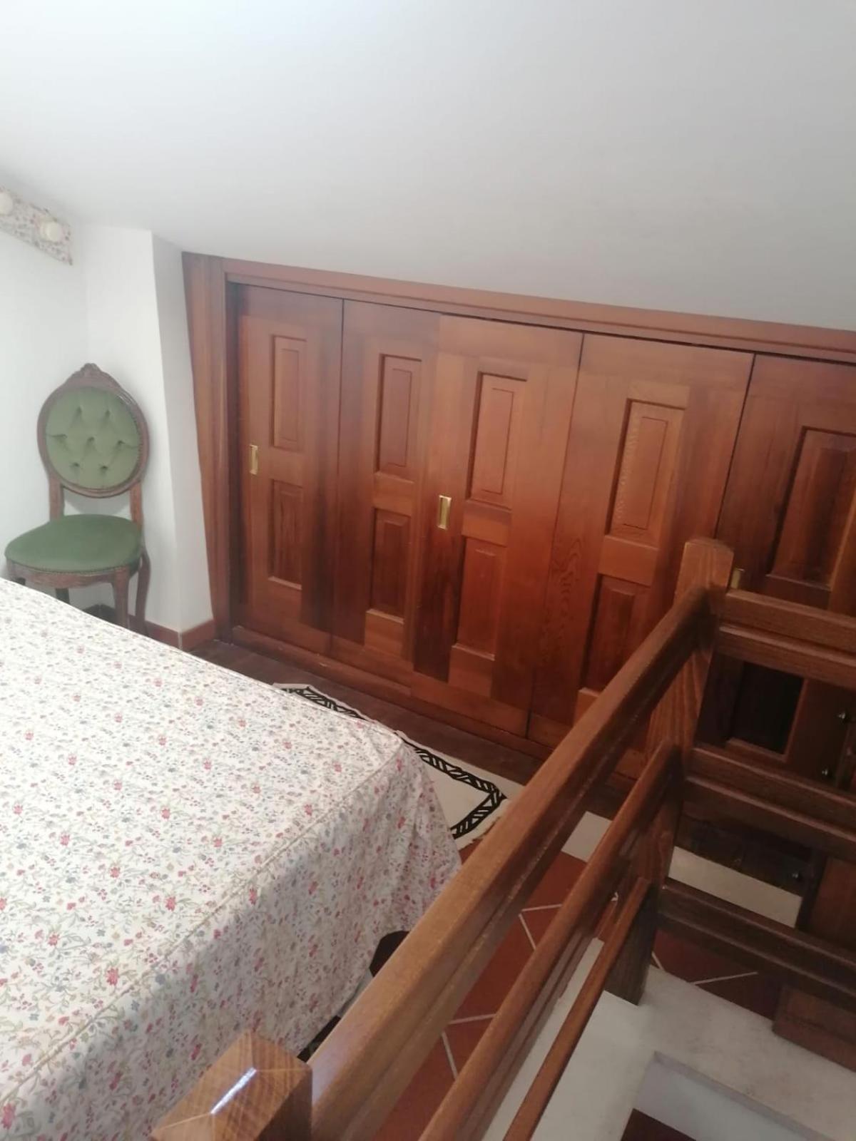 One-Bedroom Apartment - Photo 3