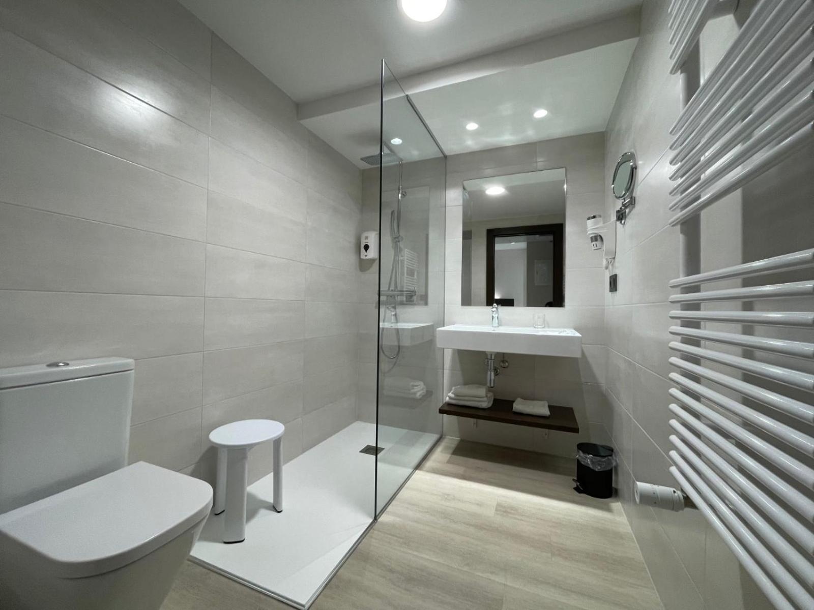 Triple Room - Photo 2